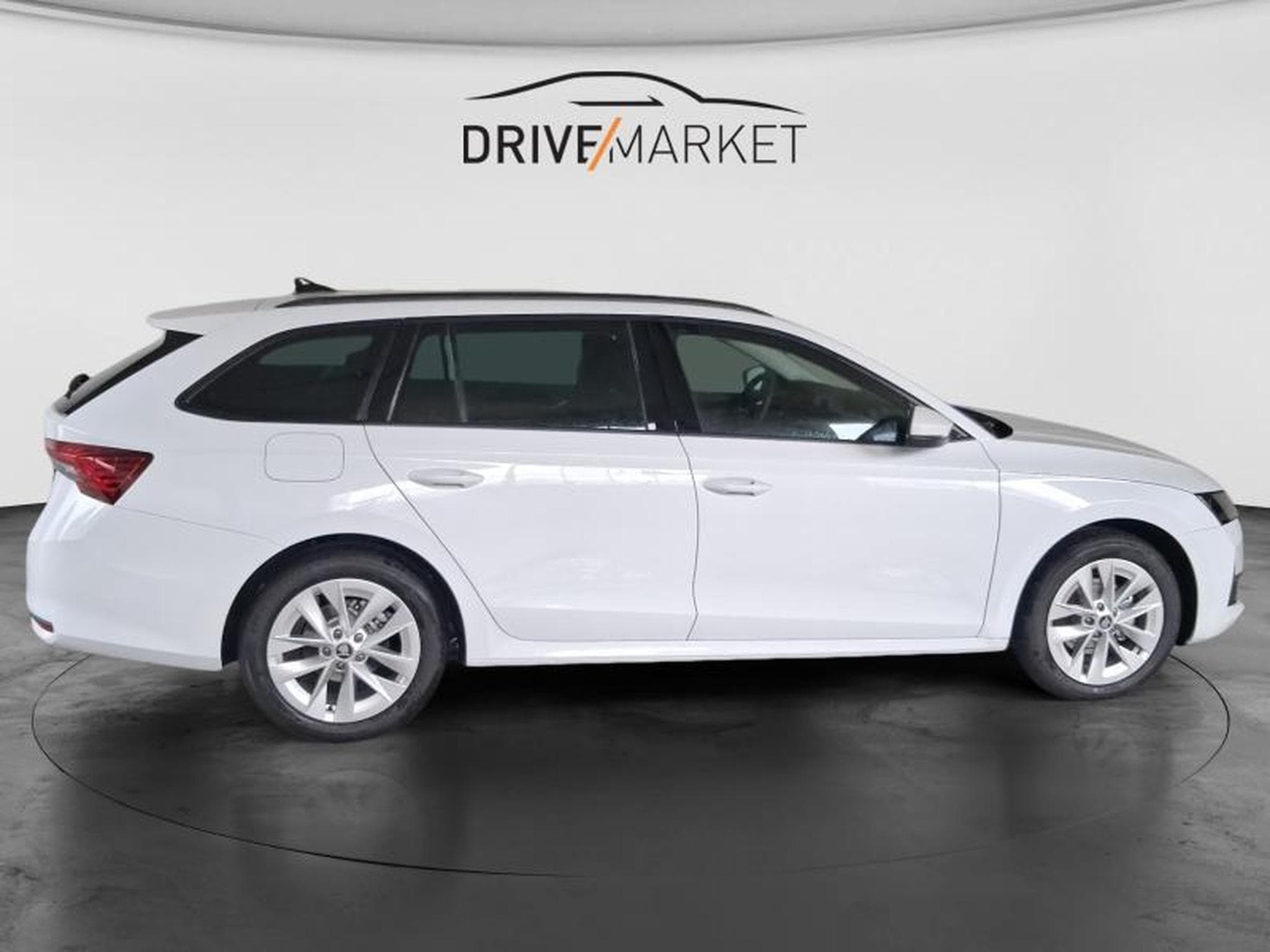 Skoda Octavia Selection (2026) - Photo 19