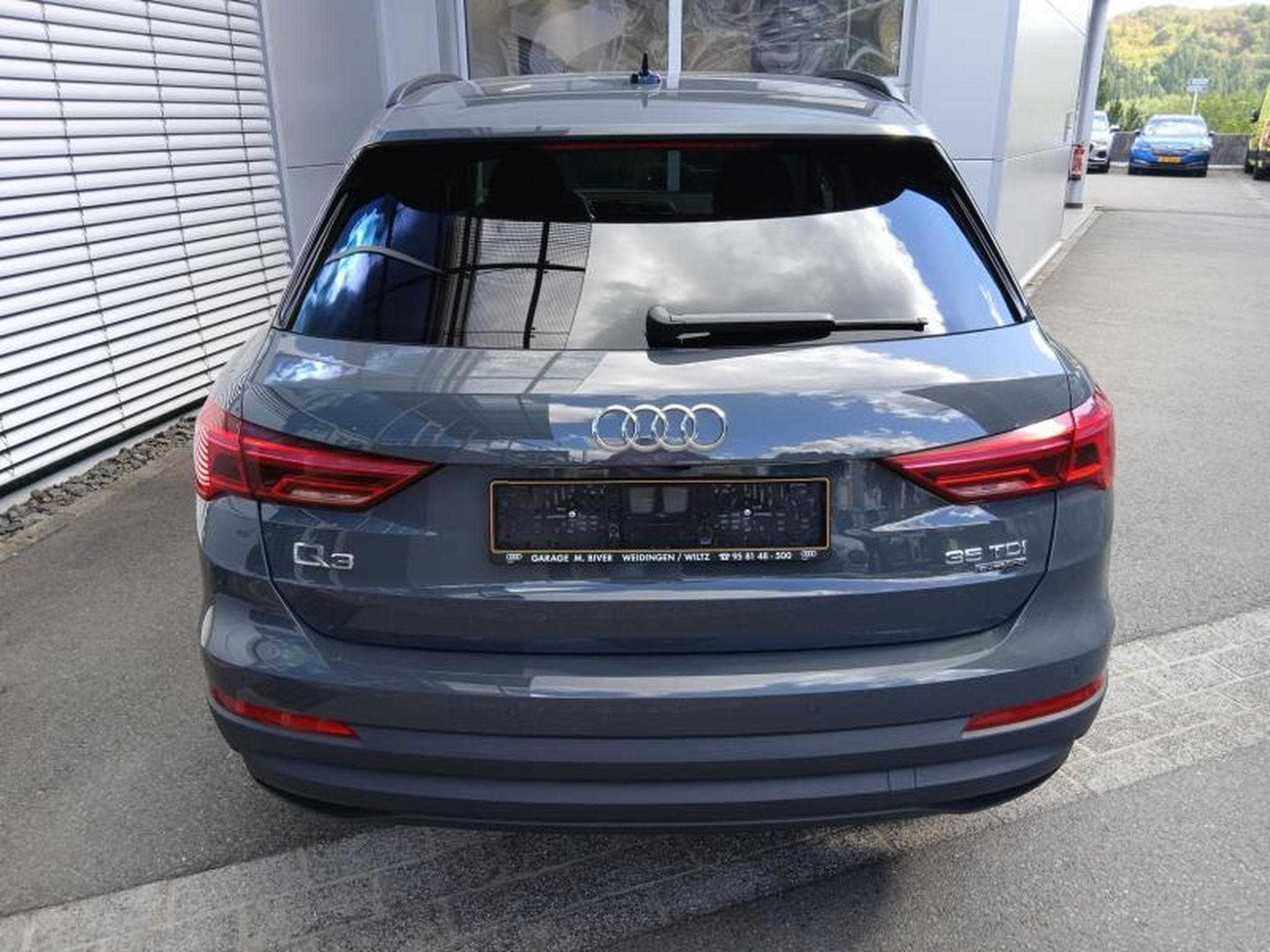 Audi Q3 35 TDI quattro S tronic (2024) - Photo 6