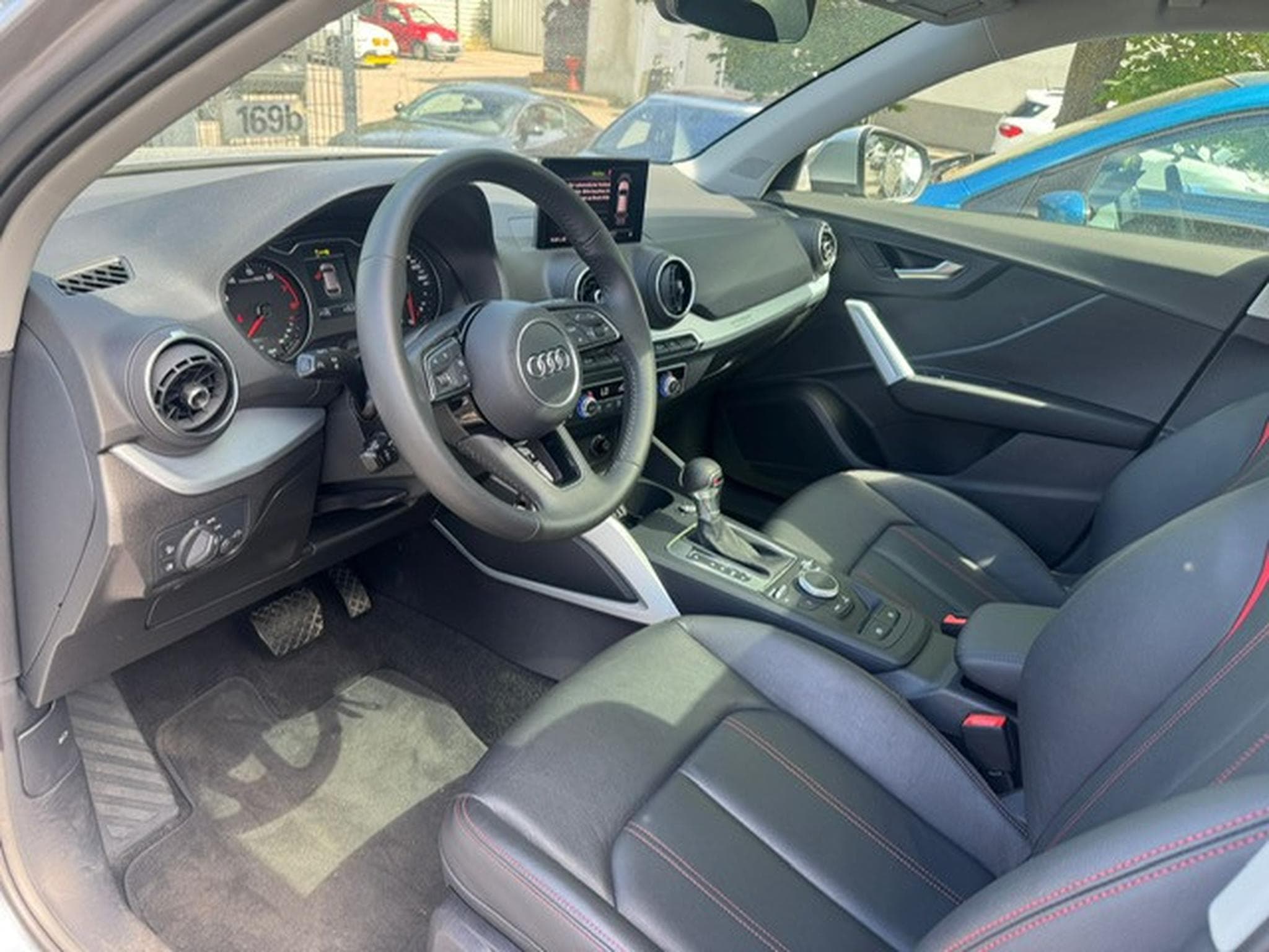 Audi Q2 AUDI Q2 40 TFSI QUATTRO S-LINE LEDER NAVI KAMERA LED PANORAM (2019) - Photo 13