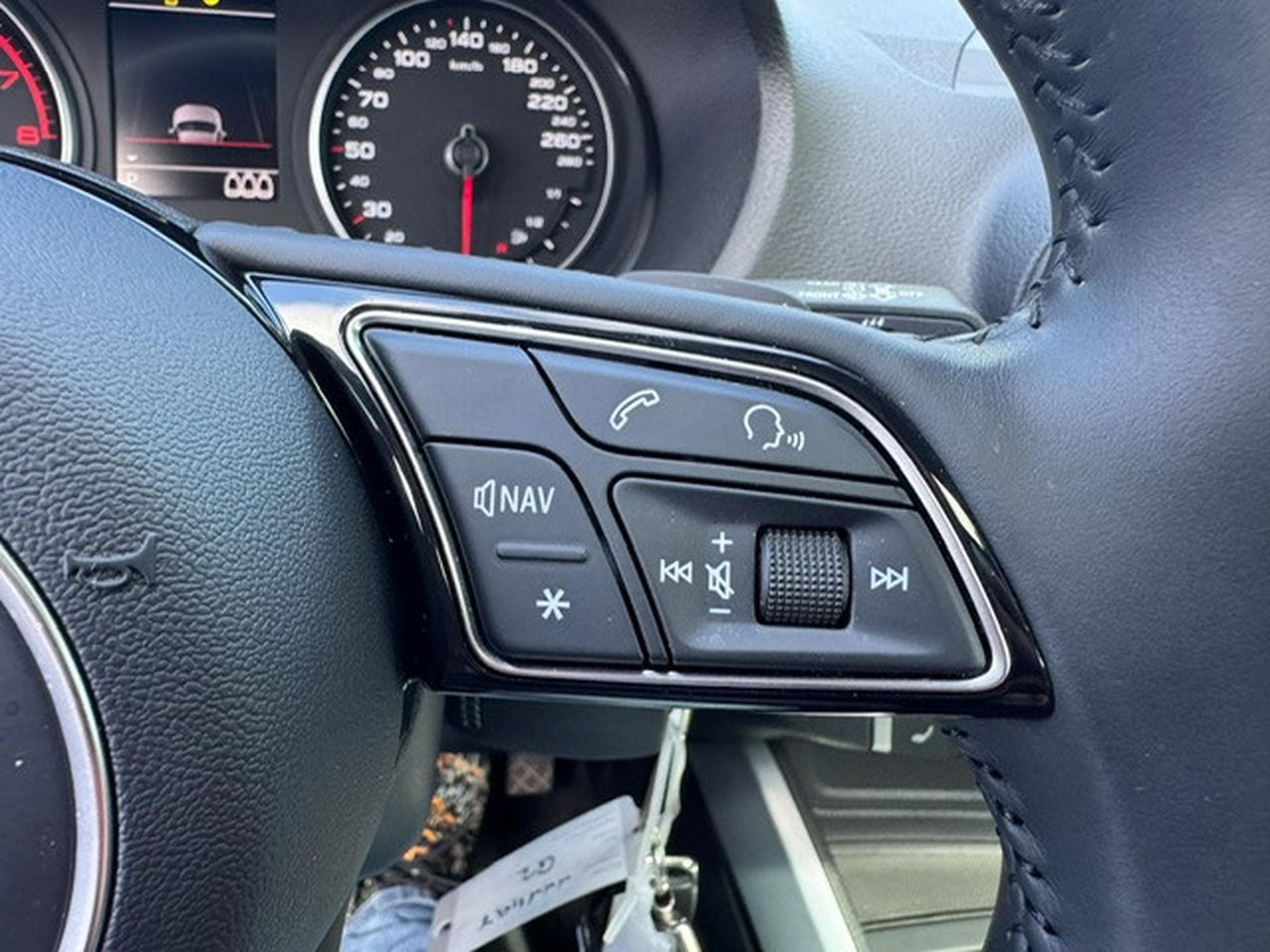 Audi Q2 AUDI Q2 40 TFSI QUATTRO S-LINE LEDER NAVI KAMERA LED PANORAM (2019) - Photo 21