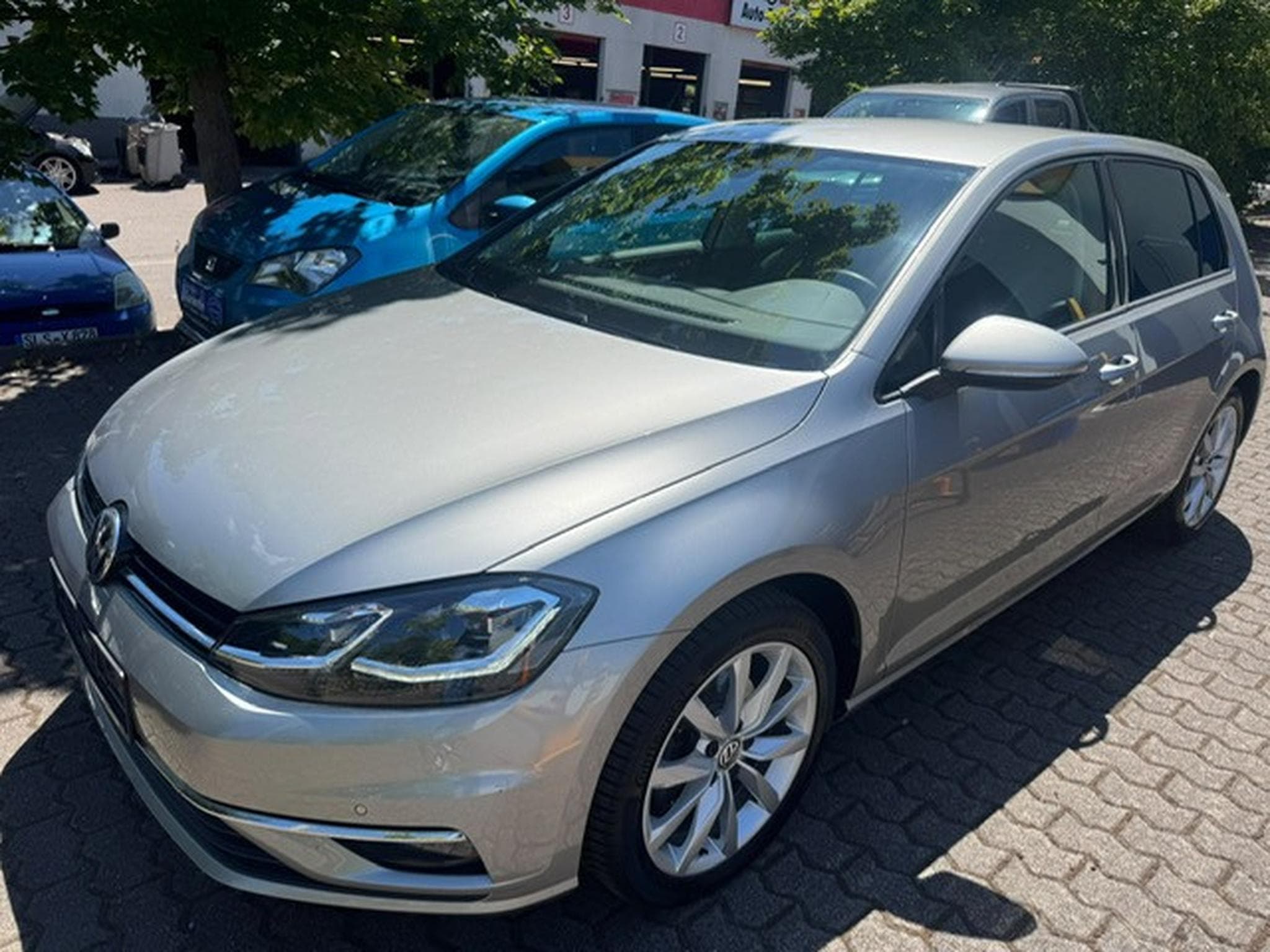 VW Golf VOLKSWAGEN Golf VII Lim. Highline LED+ACC+Tempomat (2019) - Foto 1