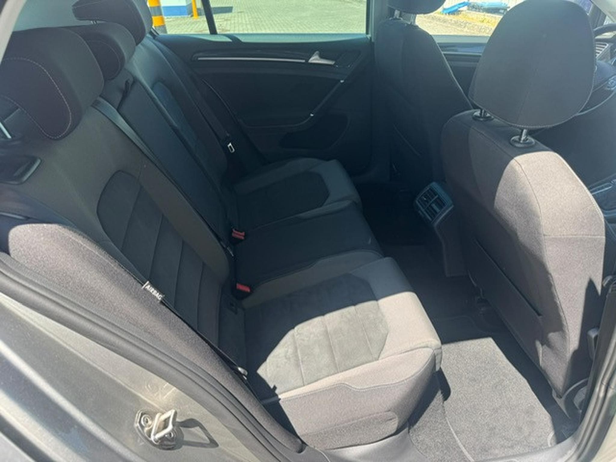 VW Golf VOLKSWAGEN Golf VII Lim. Highline LED+ACC+Tempomat (2019) - Foto 6