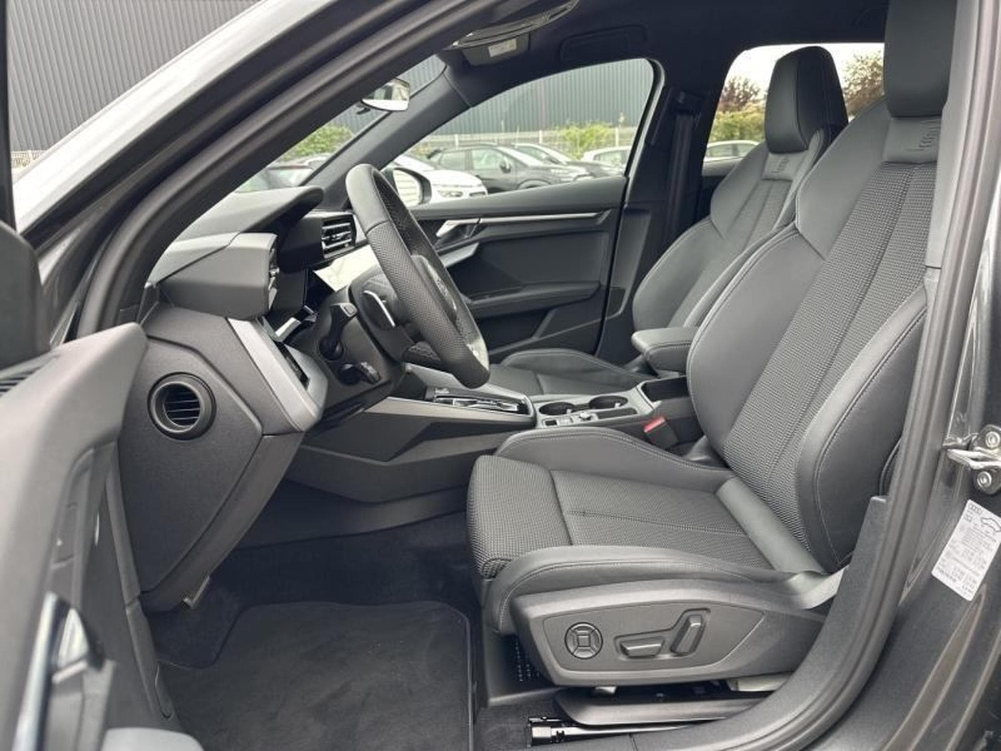 Audi A3 SPORTBACK 1.5L TFSI 150CV S LINE S TRONIC 7 (2026) - Photo 36