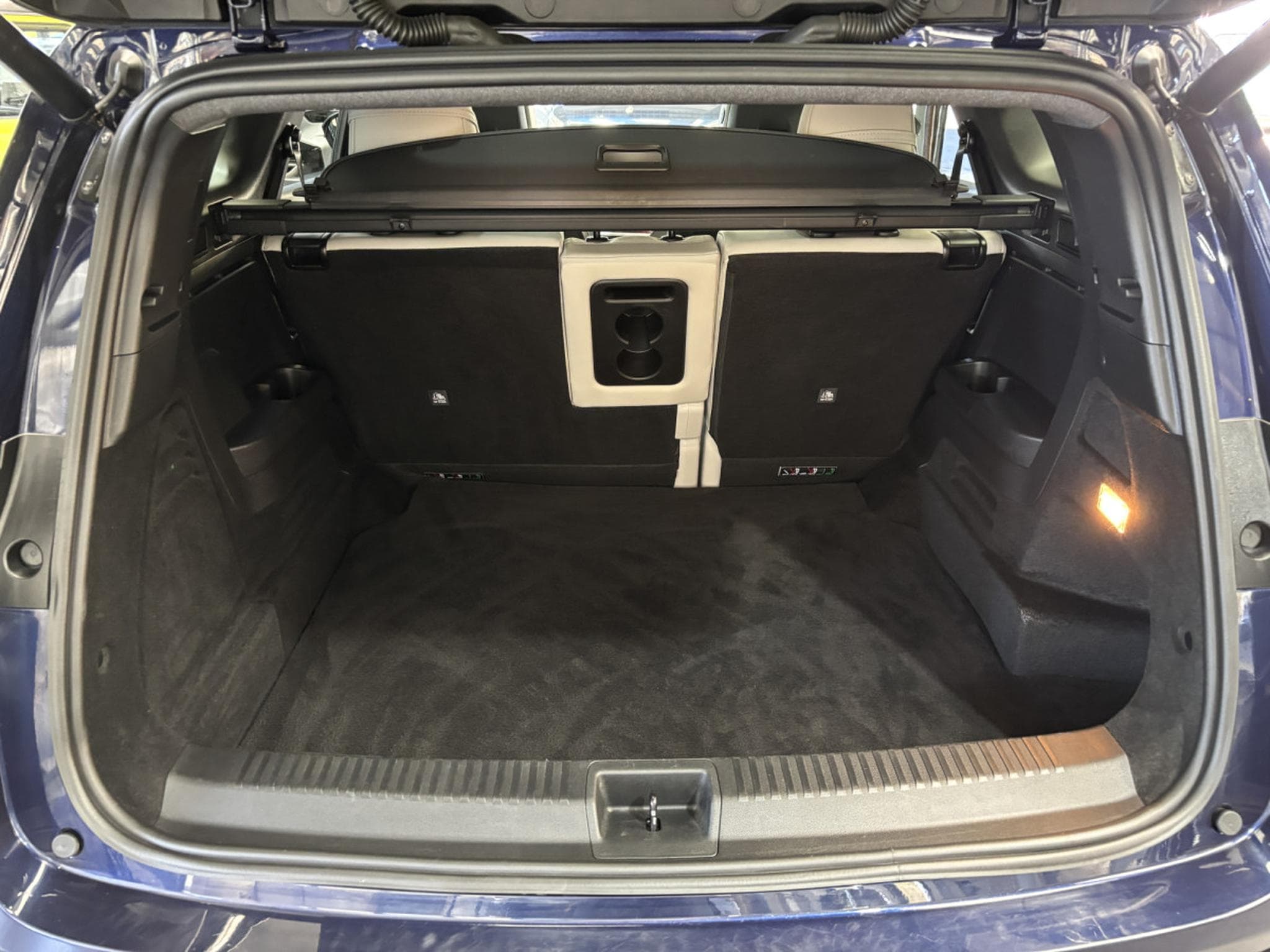 Renault Espace 1.2 ICONIC E-Tech Hybrid (2024) - Photo 14