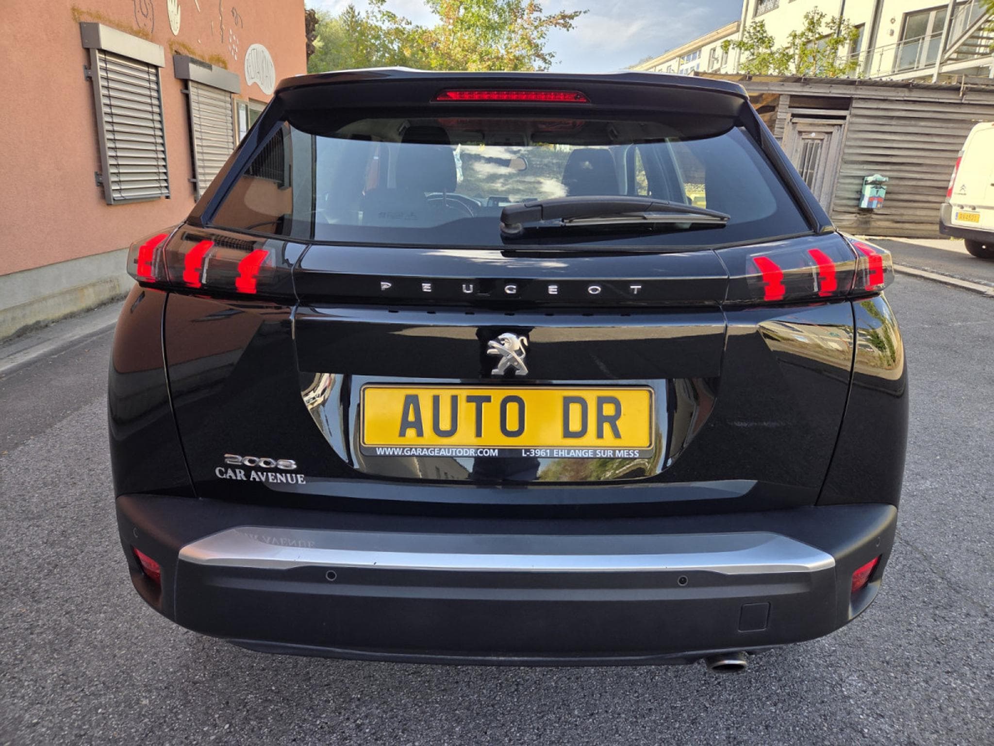 Peugeot 2008 1.5 Hdi 110 CV Garantie 12 Mois (2022) - Foto 6