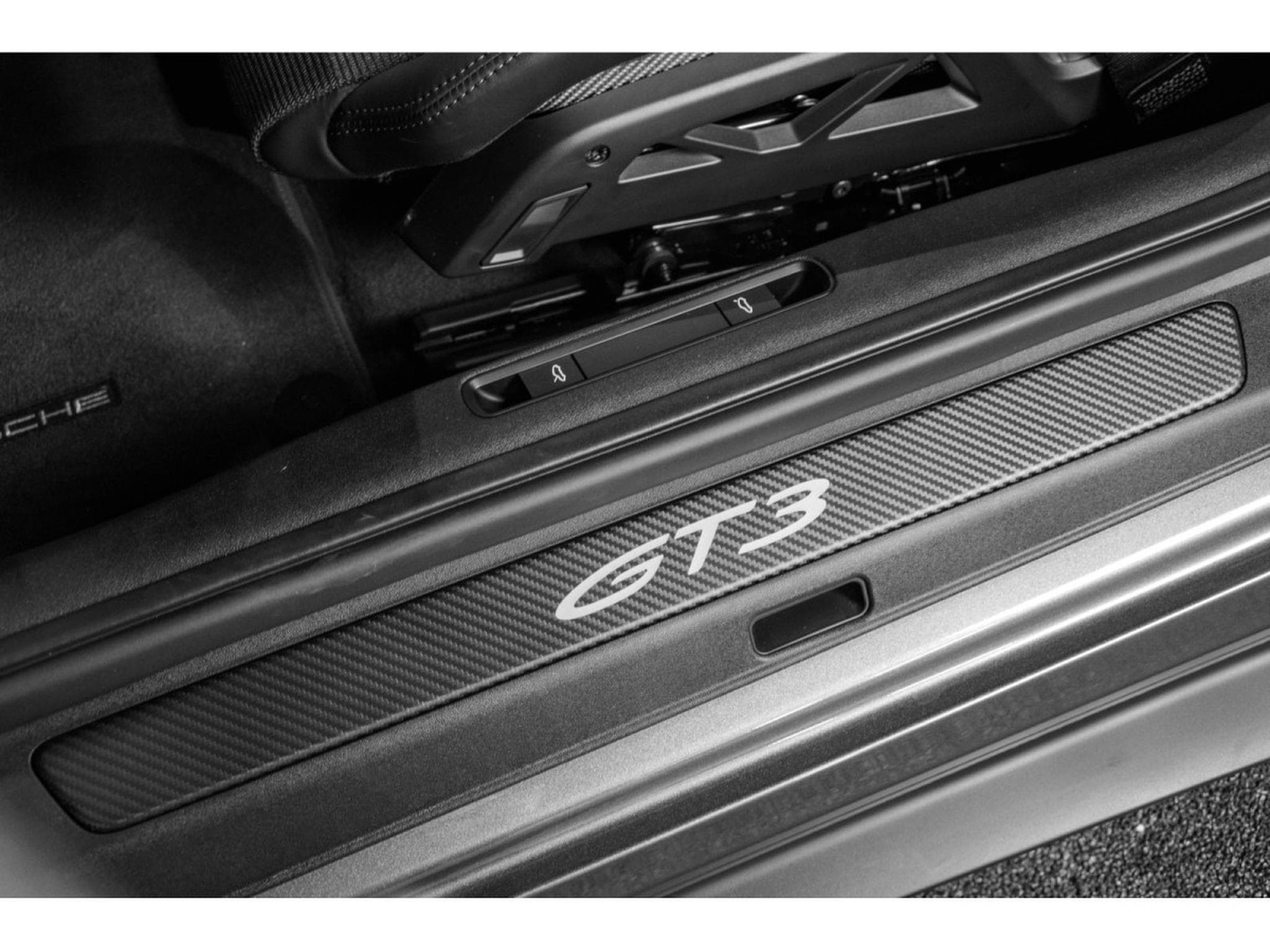 Porsche 911 992.2 GT3 TOURING PDK - VANADIUM GREY (2025) - Photo 24