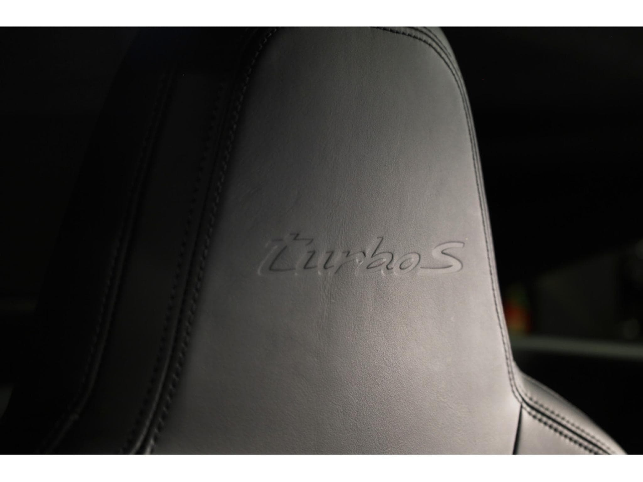Porsche 911 992.1 Turbo S Coupé PDK - Aérokit (2021) - Photo 11