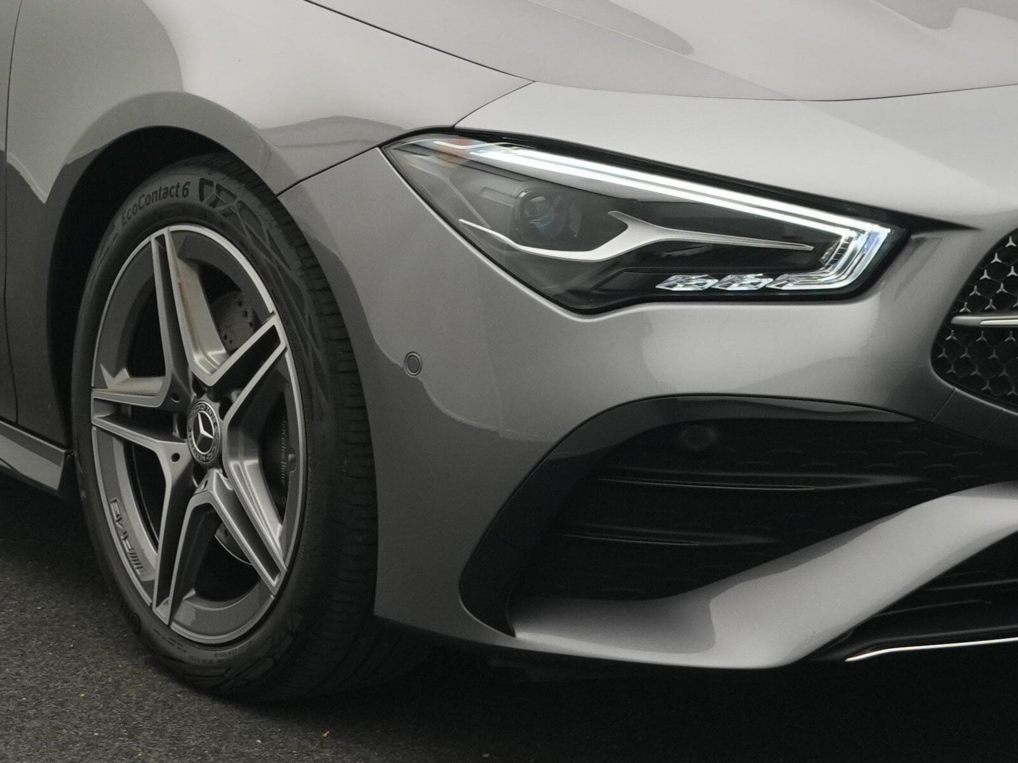 Mercedes CLA 220 CLA 220 d Shooting Brake AMG-Line Advanced Plus (2024) - Foto 9