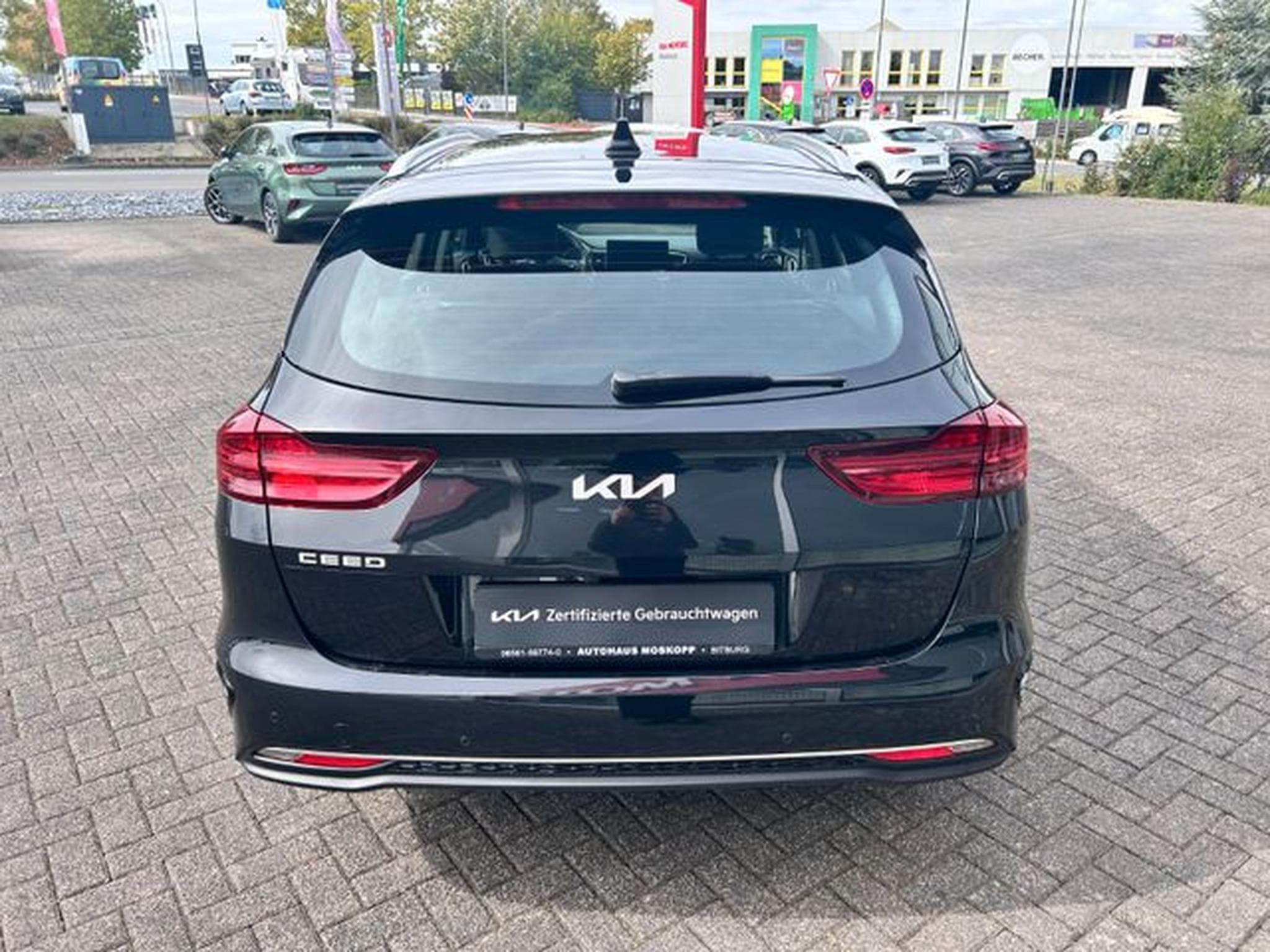Kia Ceed Ceed SW 1.5 T-GDI DCT Spirit JBL Navi Kamera SHZ (2025) - Photo 6