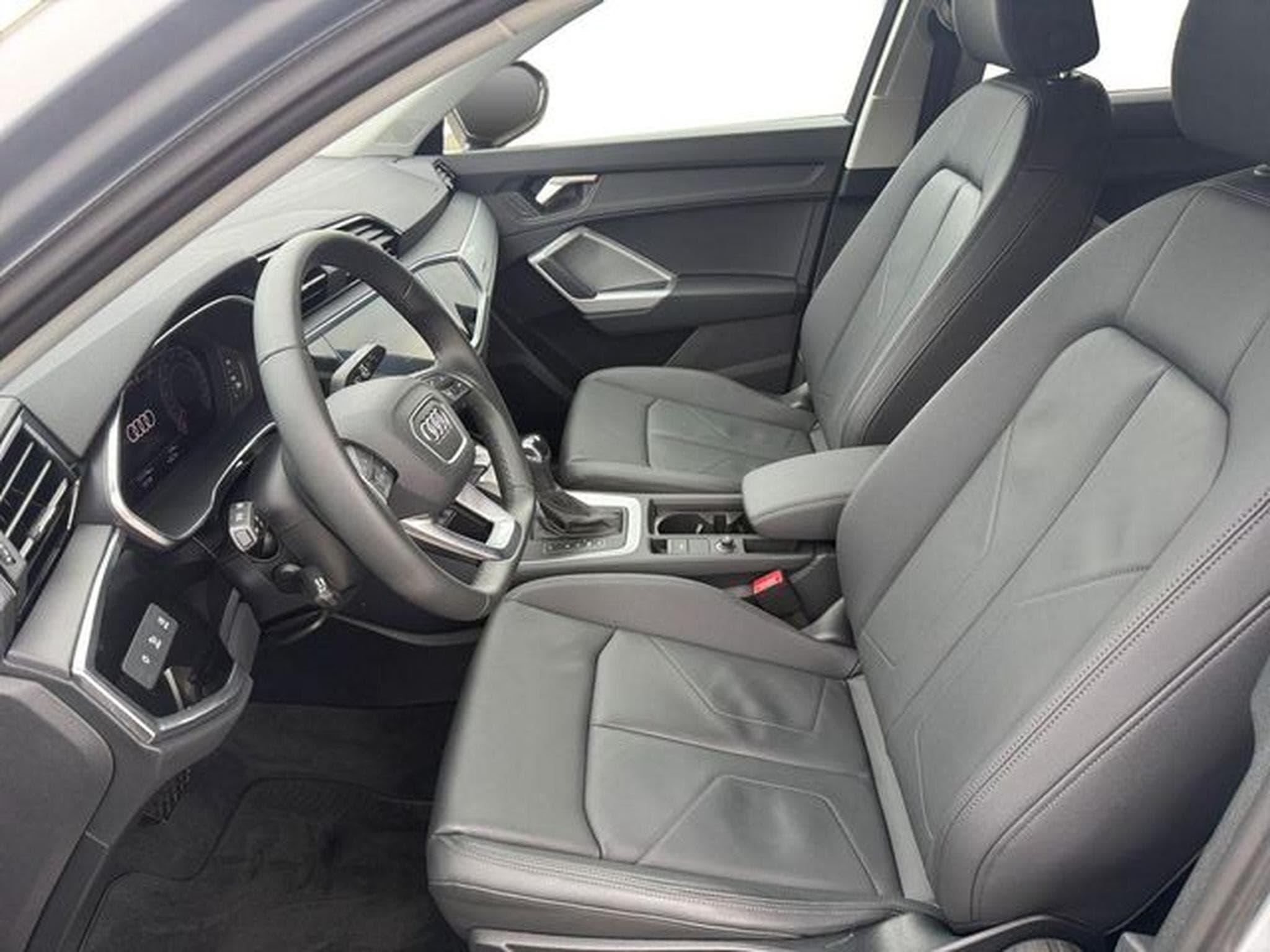Audi Q3 Q3 Sportback 45 TFSI quattro S line, 20", Leder, (2025) - Photo 11