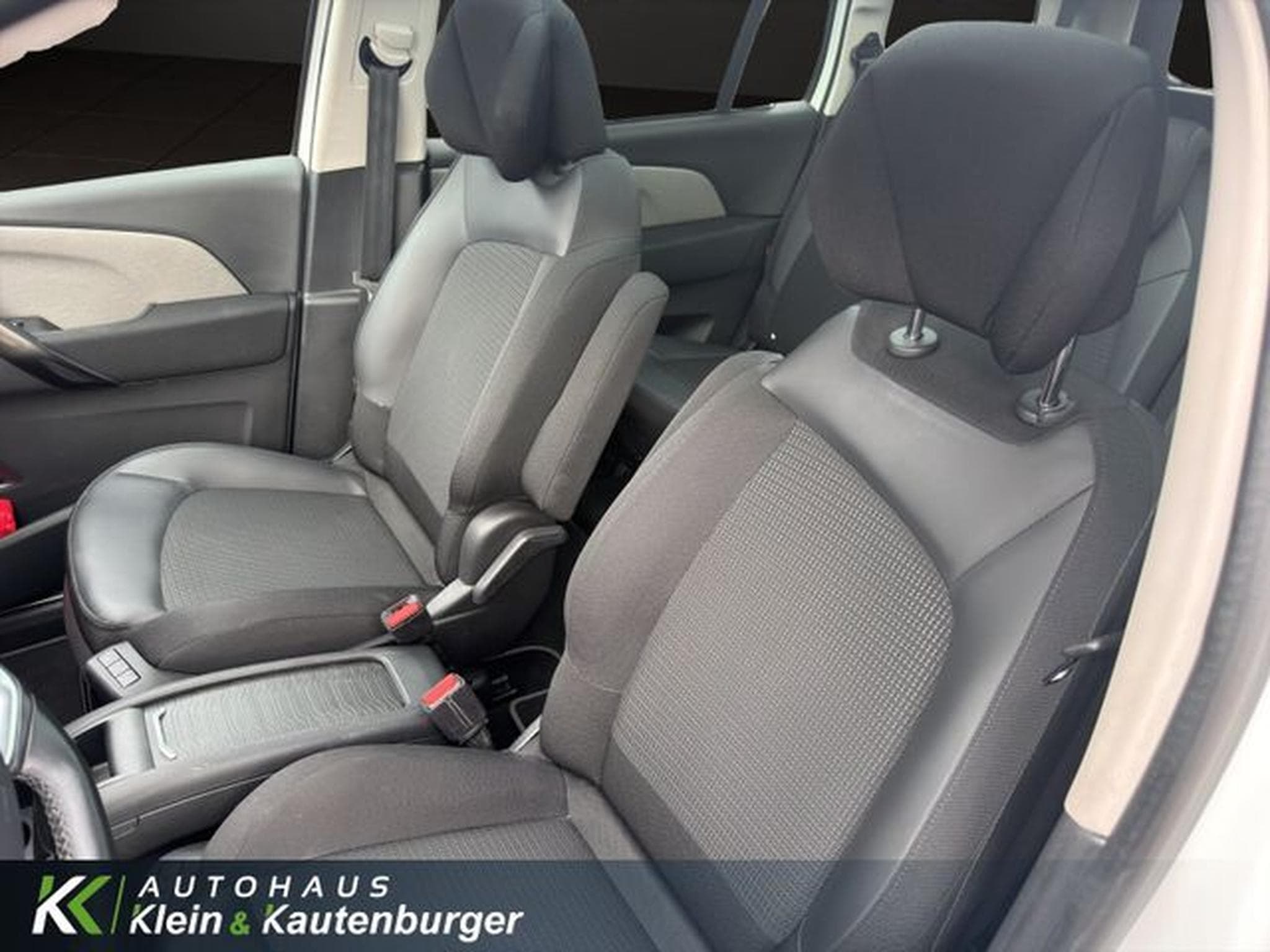 Citroën Grand C4 Picasso / S C4 Grand Spacetourer HDI 130 Shine Pack+7 SITZE (2021) - Foto 13