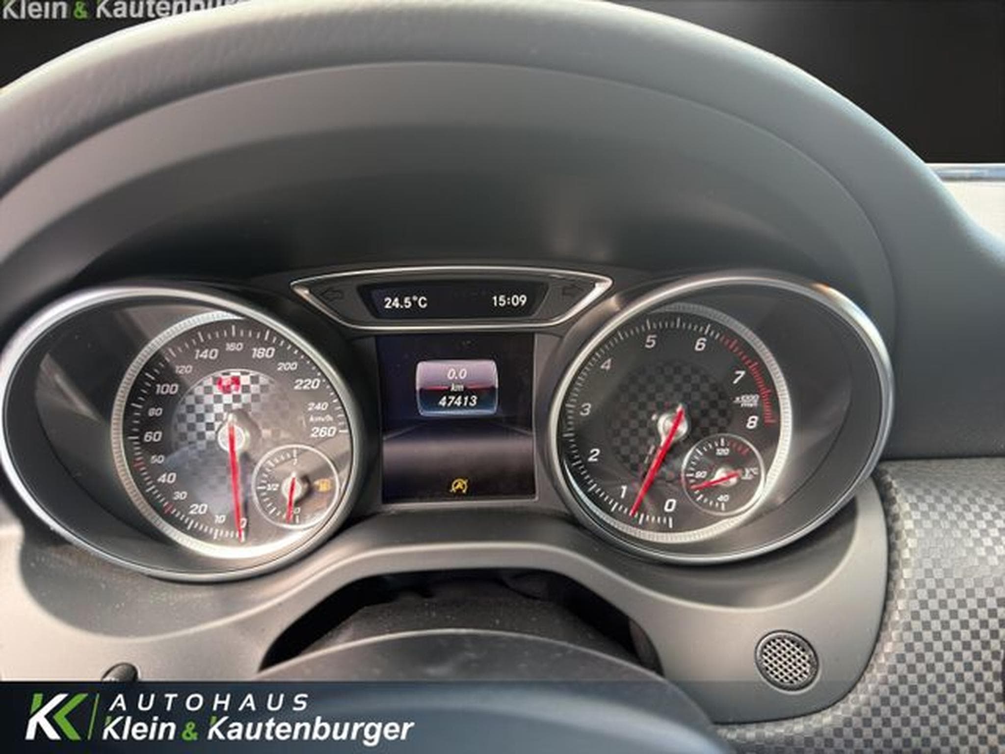 Mercedes A 180 A 180 URBAN+KAMERA+NAVI+LED +REGENSENS+PTS (2017) - Foto 14