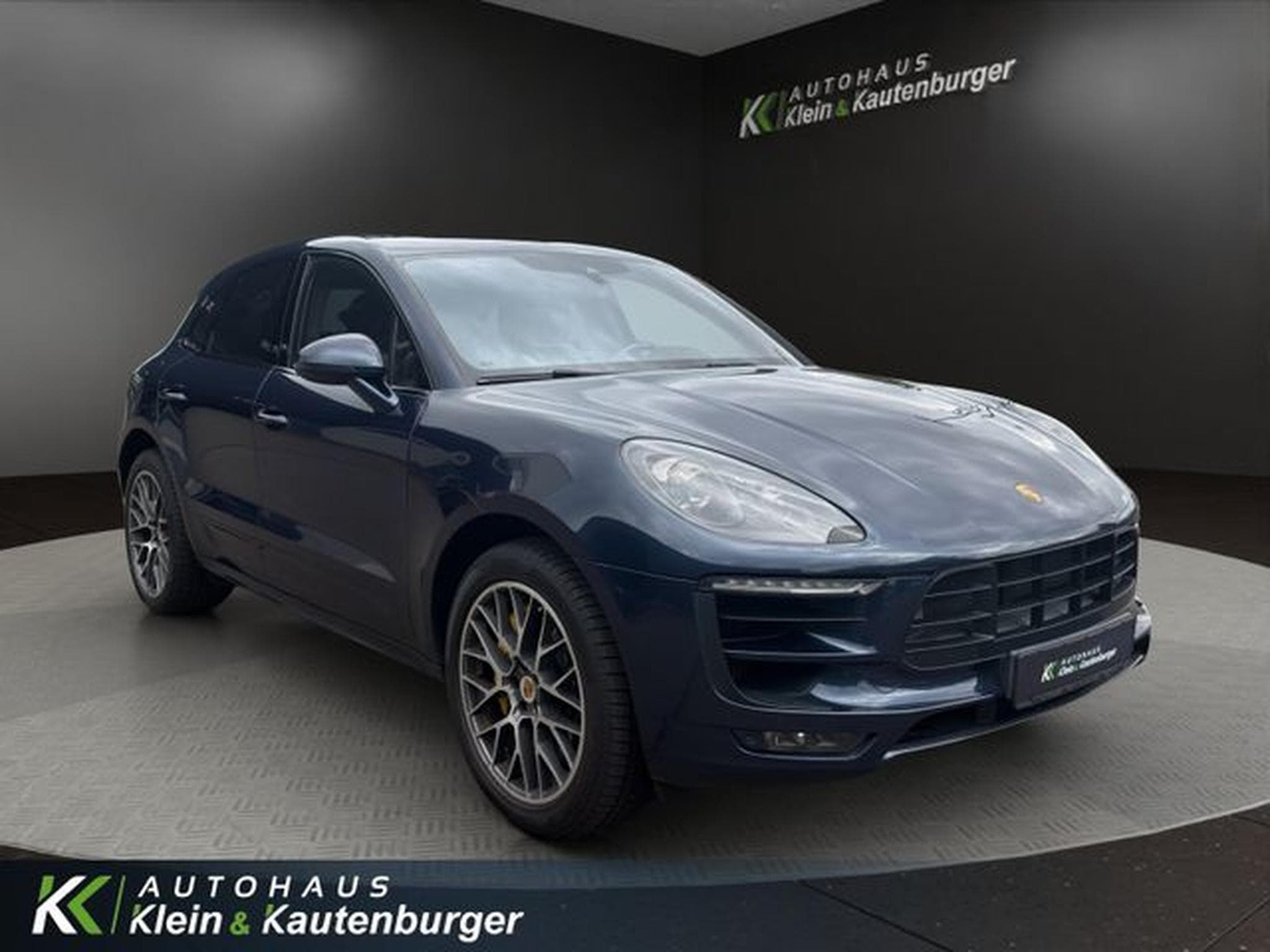 Porsche Macan Macan Turbo 3.6 l +CARBON+KERAMIK+BURMESTER (2014) - Photo 3
