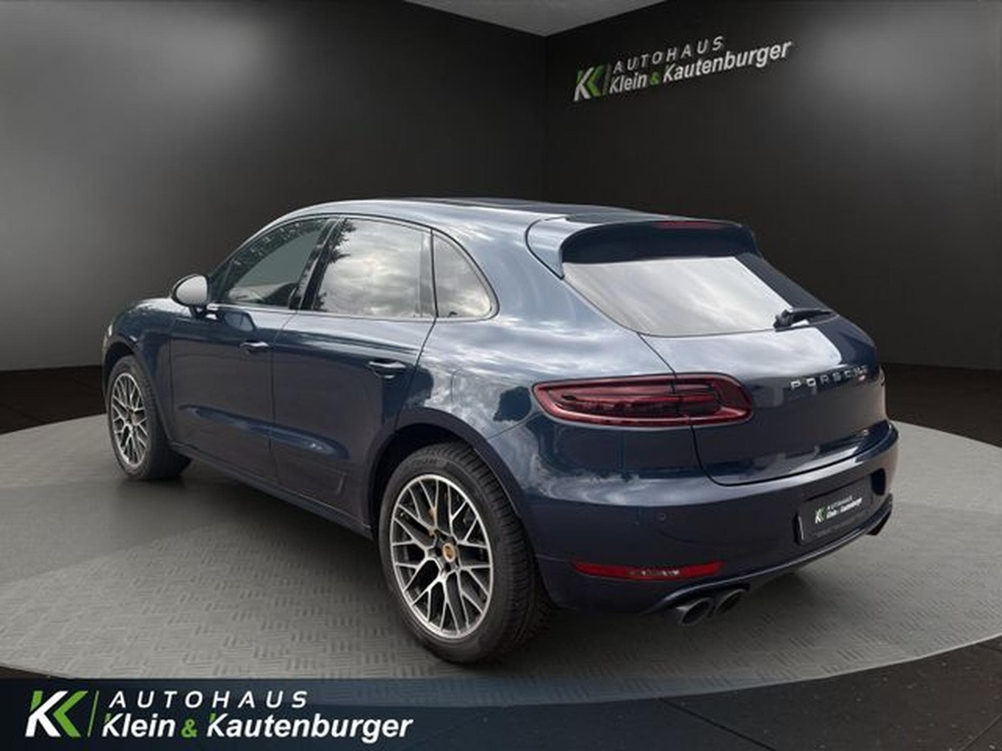 Porsche Macan Macan Turbo 3.6 l +CARBON+KERAMIK+BURMESTER (2014) - Photo 7