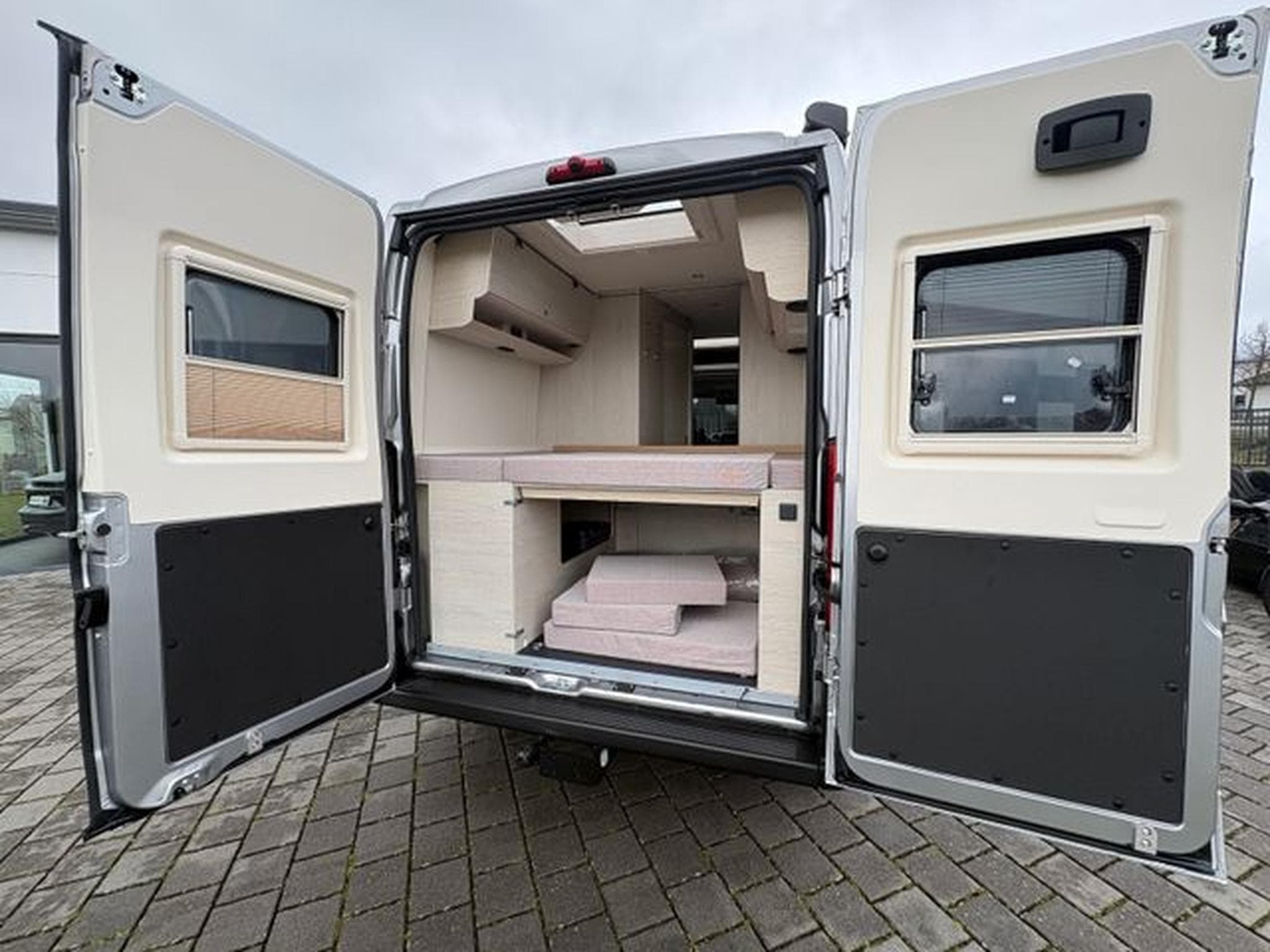 Tourne Mobile Cruise 6.0m, 2.2 BlueHDI 140, Schalter (2024) - Foto 4