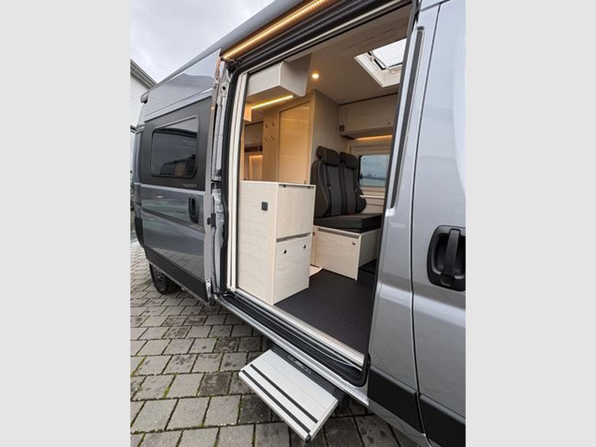 Tourne Mobile Cruise 6.0m, 2.2 BlueHDI 140, Schalter (2024) - Foto 10