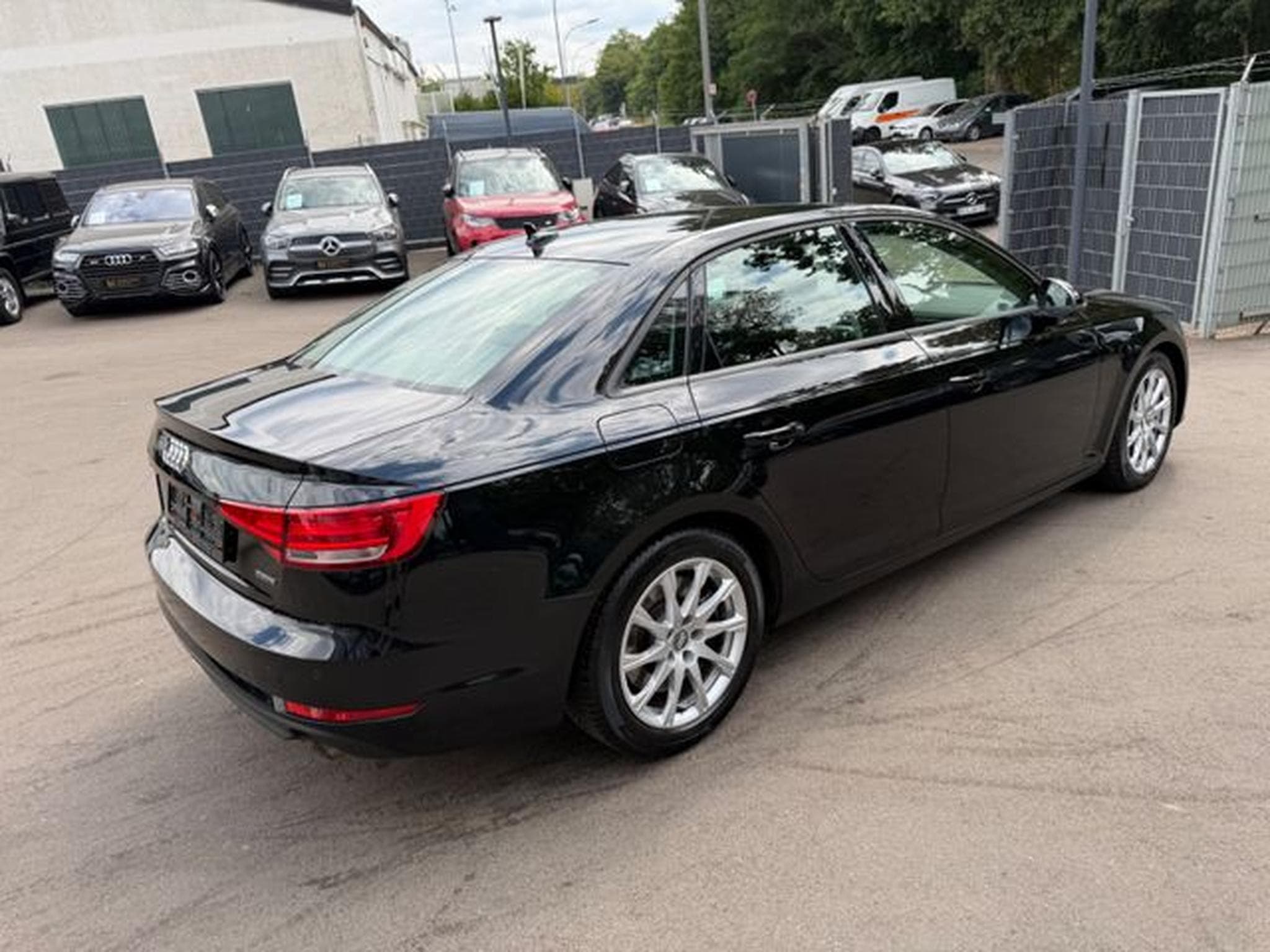 Audi A4 A4 2.0 TFSI S TRONIC QUATTRO SPORT *ALU*PDC*SHZ* (2018) - Photo 6