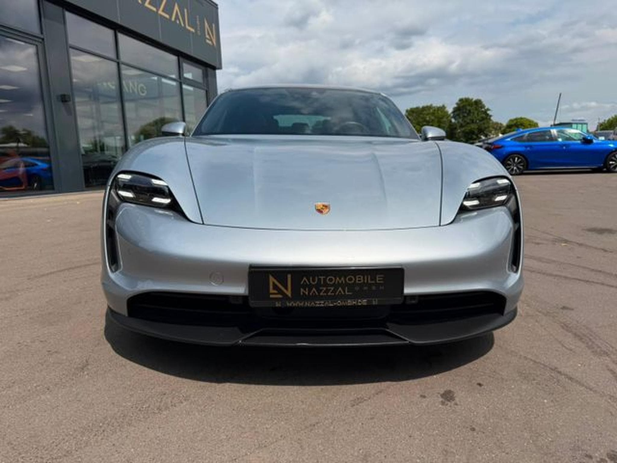 Porsche Taycan TAYCAN 4S *SPORT-CHRONO*SPORT-DESIGN*PANO*LUFT* (2020) - Photo 4