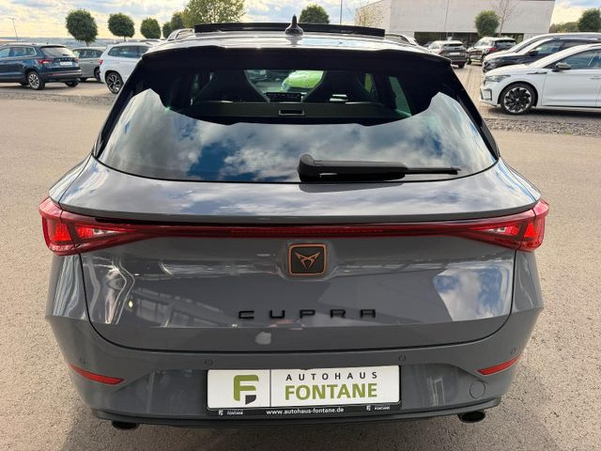 Cupra Leon Leon 2,0TSi Sportstourer 19"Pano Leder AHK ACC (2023) - Photo 7