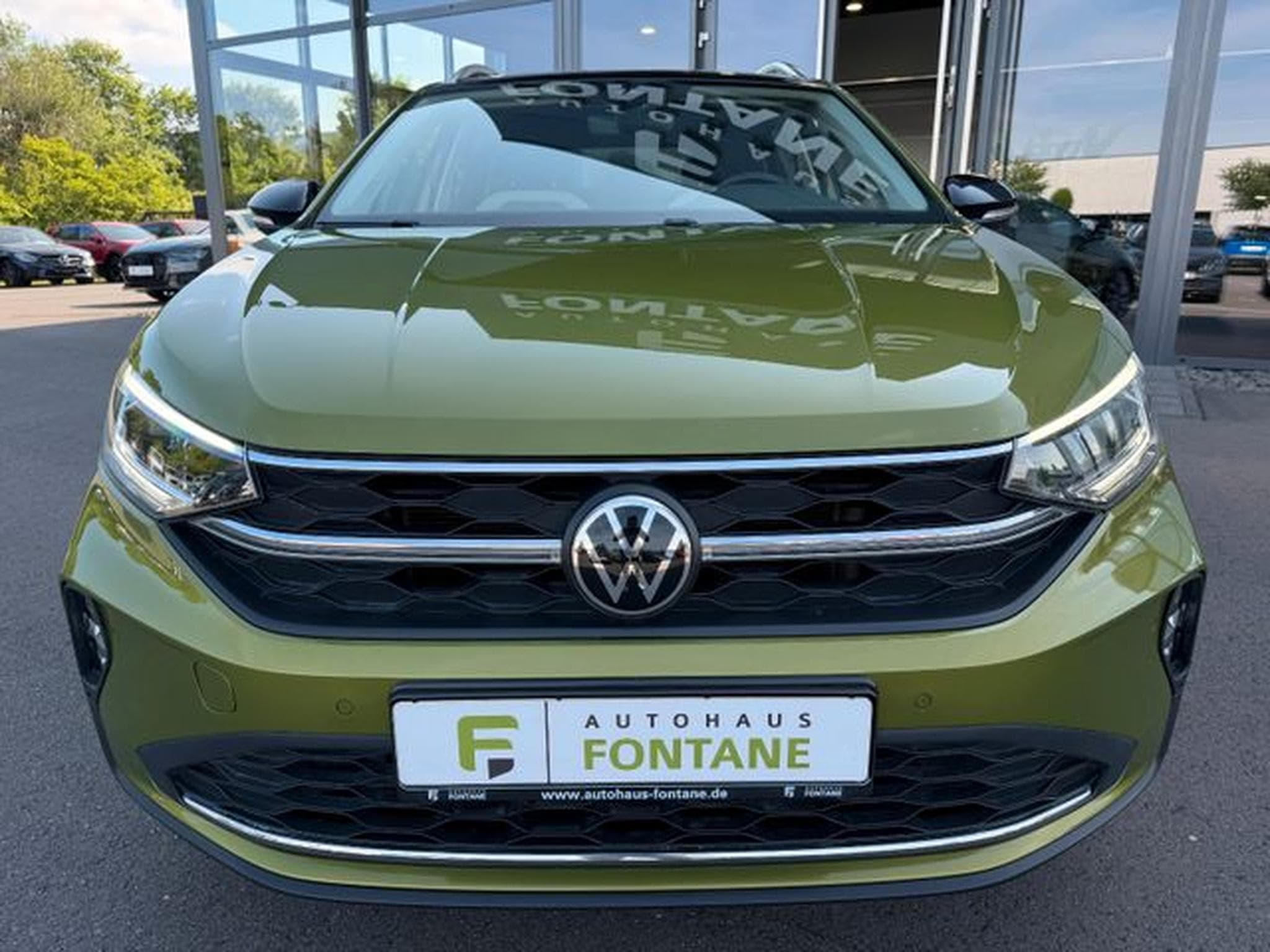 VW Taigo Taigo 1,5TSi DSG Style IQ Light 18" Navi Virtual (2022) - Foto 4