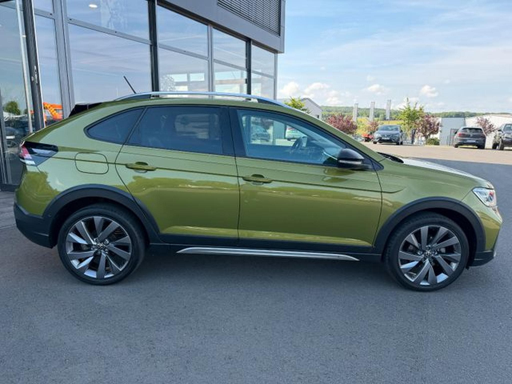 VW Taigo Taigo 1,5TSi DSG Style IQ Light 18" Navi Virtual (2022) - Foto 7