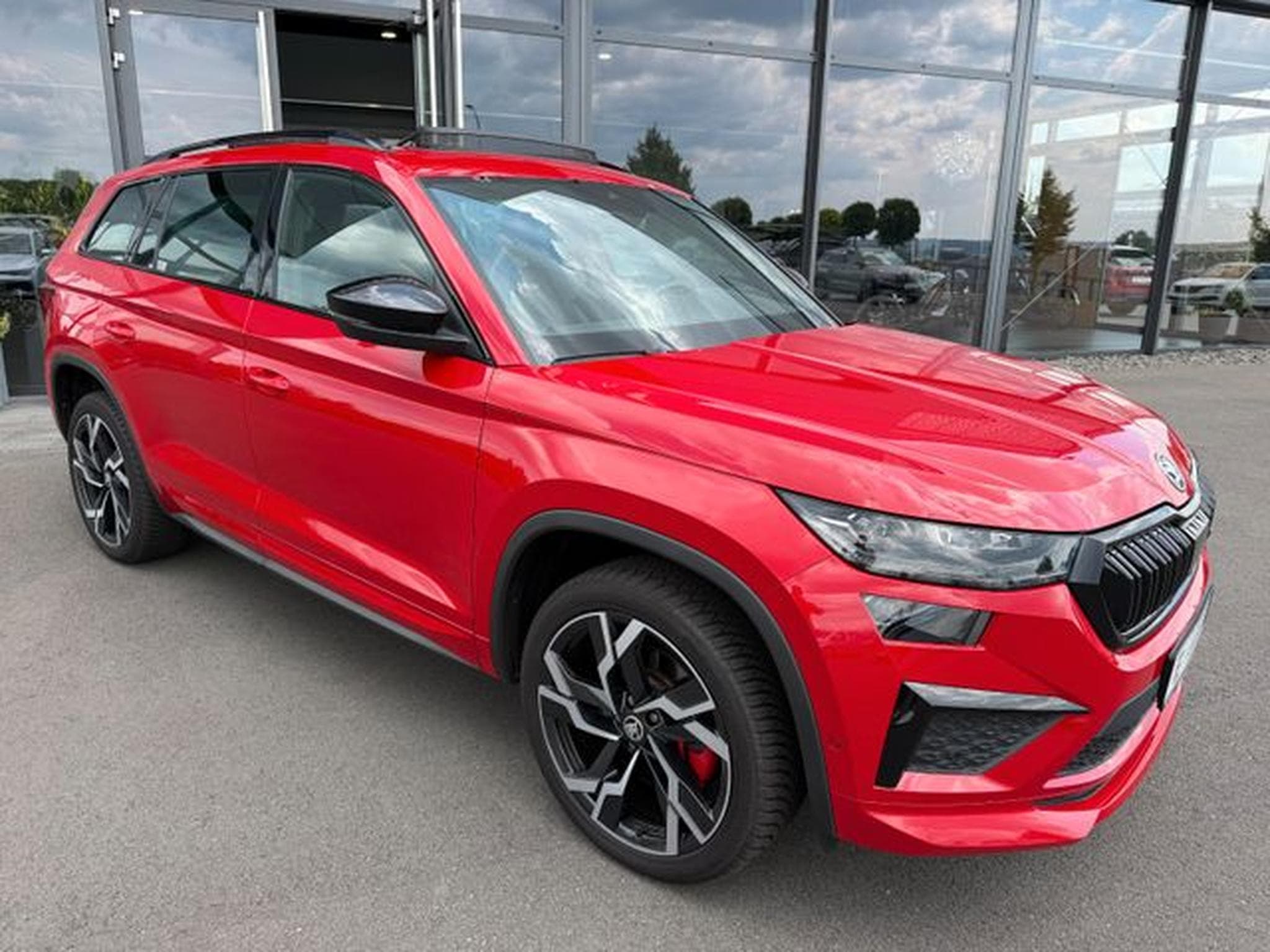 Skoda Kodiaq Kodiaq 2,0TSi RS 4x4 Pano AHK Alcantara Keyless (2022) - Foto 4