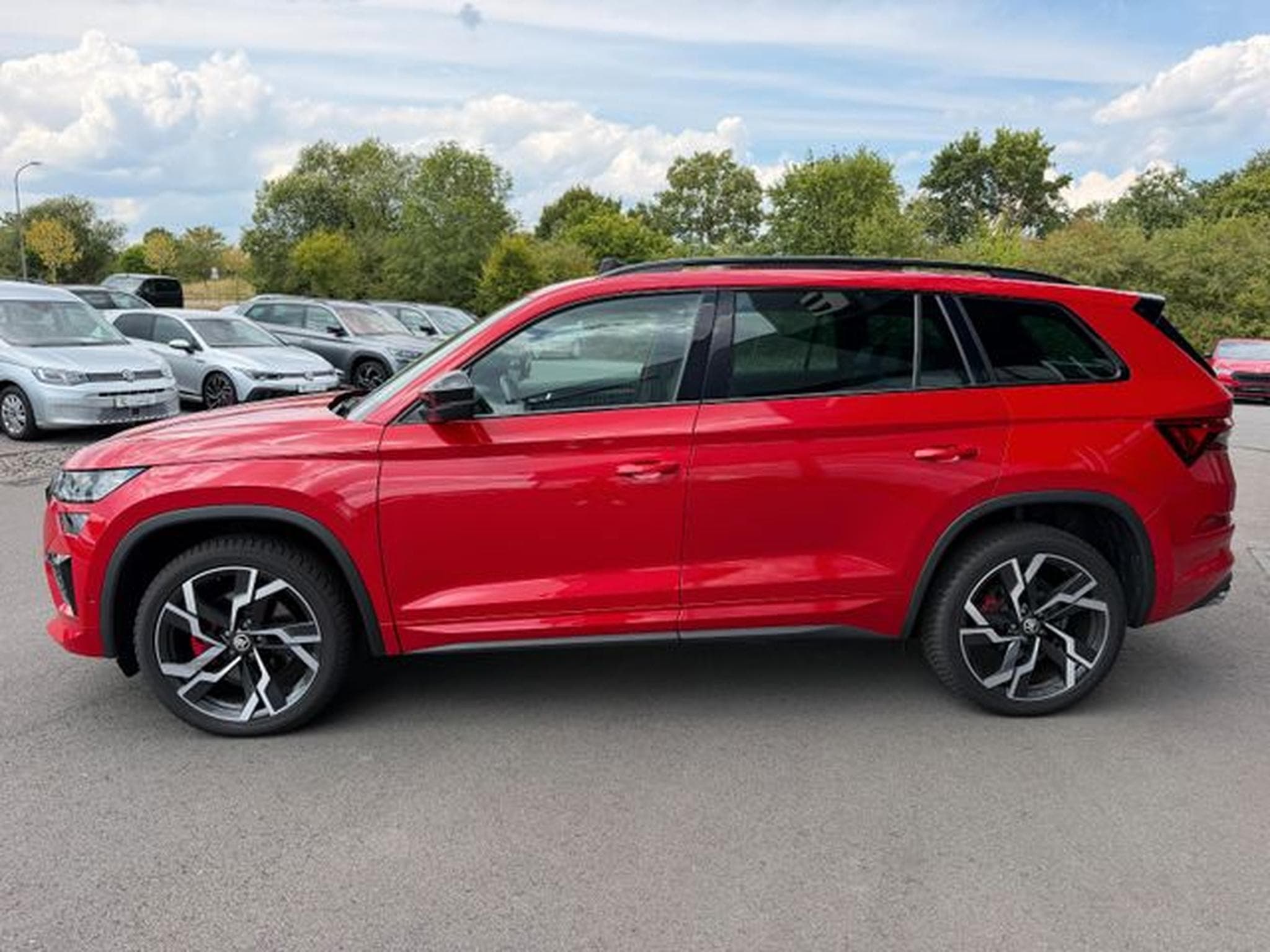 Skoda Kodiaq Kodiaq 2,0TSi RS 4x4 Pano AHK Alcantara Keyless (2022) - Foto 9