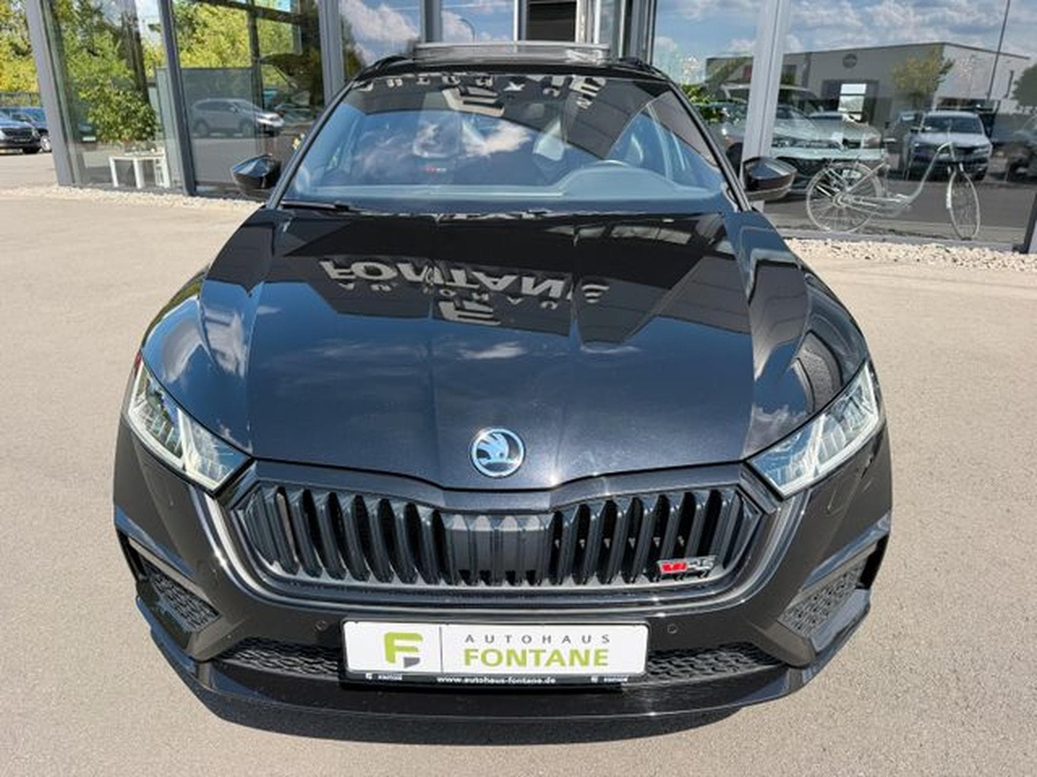 Skoda Octavia Octavia 2,0TDi Combi RS Pano 19" Alcan. Massage (2023) - Foto 2