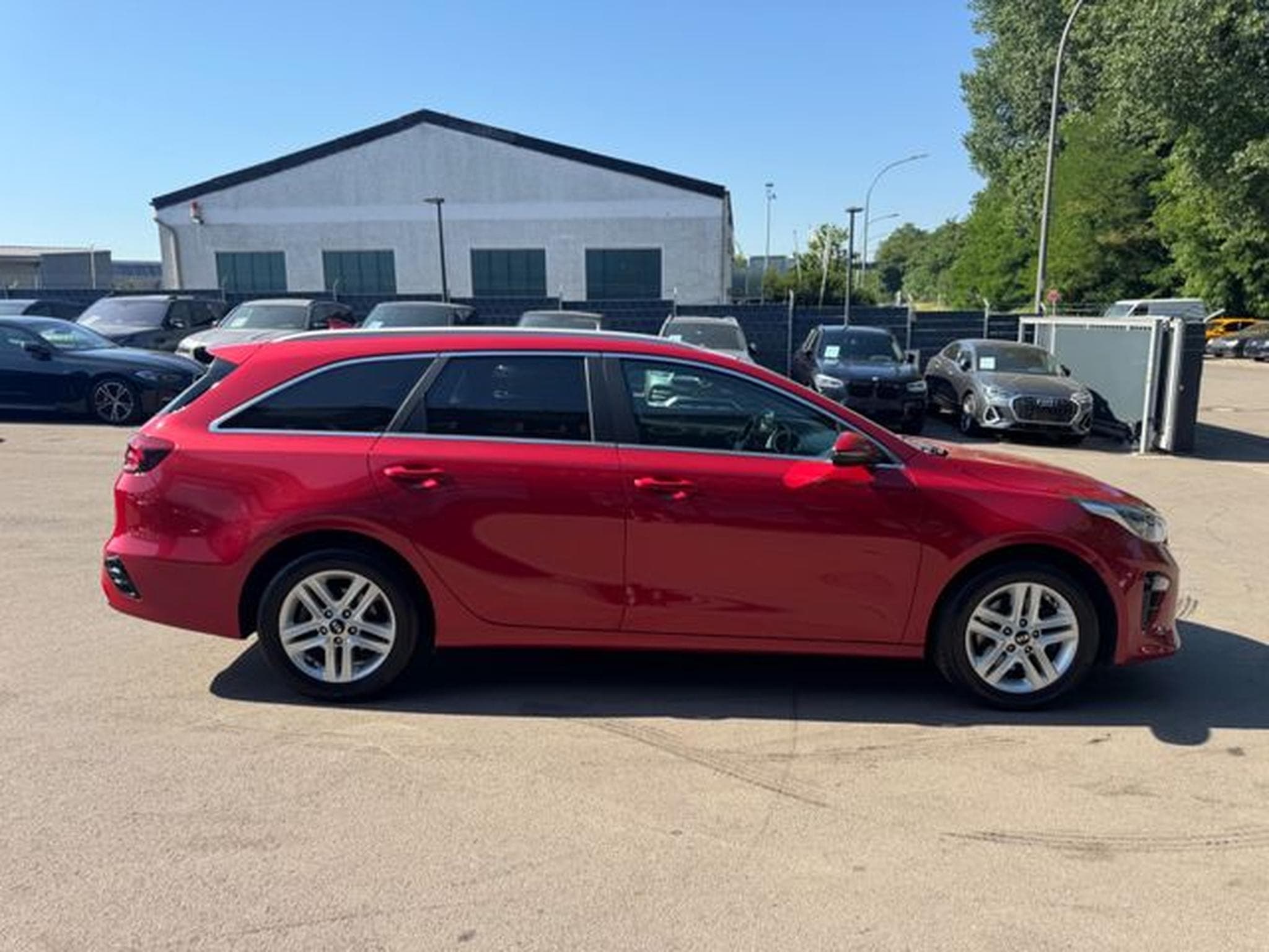 Kia Ceed CEED 1.4 T-GDI DCT  SPORTW.*LED*NAVI*R-KAMERA* (2020) - Foto 14
