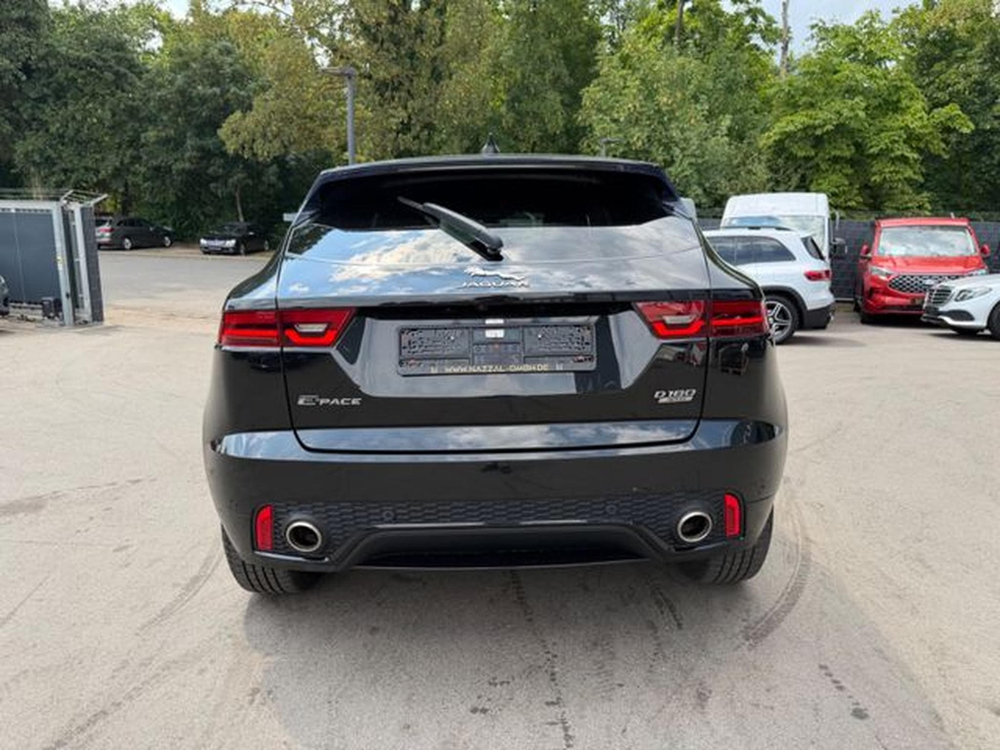 Jaguar E-Pace E-PACE  R-DYNAMIC S AWD*LED*R-KAMERA*NAVI* (2020) - Photo 7