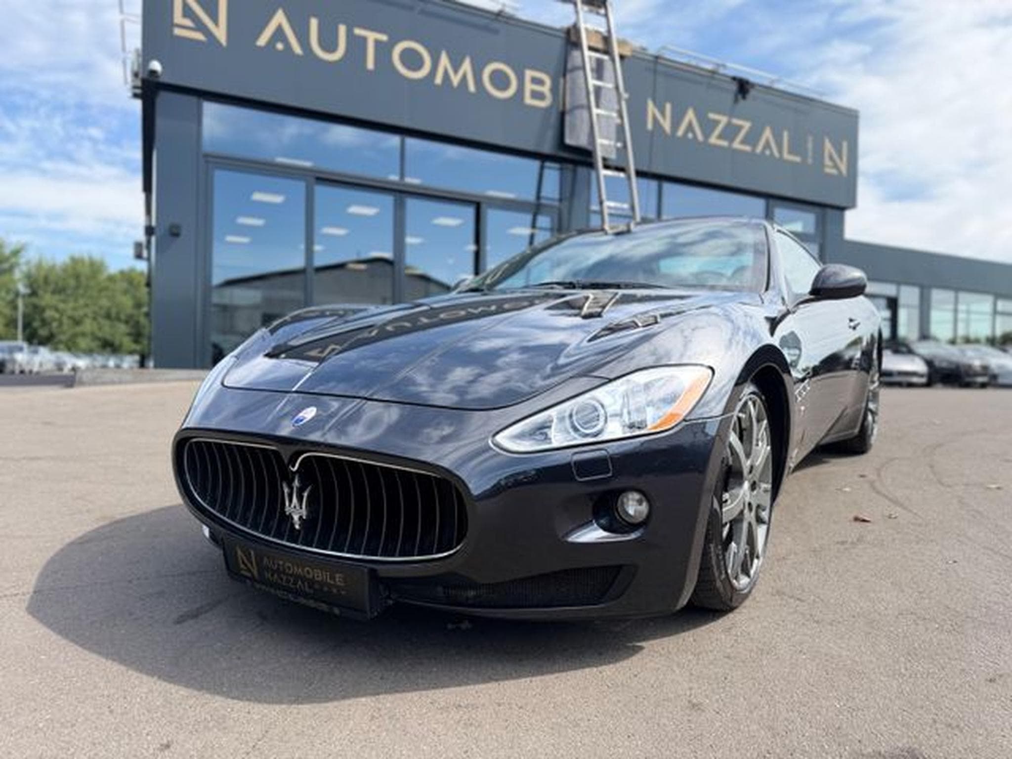 Maserati Granturismo GRANTURISMO*AUT.*LEDER-ROT*PDC*SPORT-ABGAS* (2008) - Photo 2