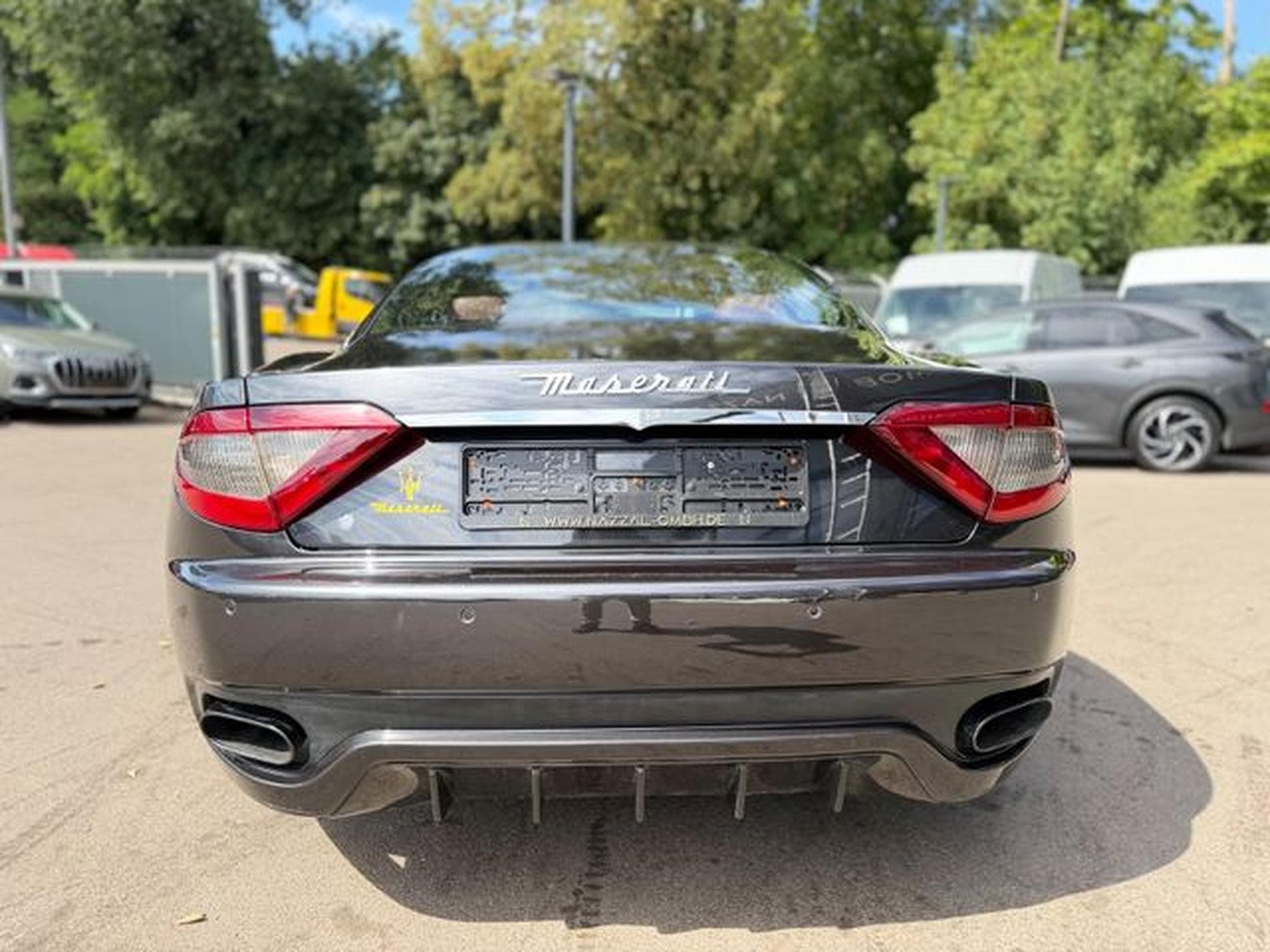 Maserati Granturismo GRANTURISMO*AUT.*LEDER-ROT*PDC*SPORT-ABGAS* (2008) - Photo 7