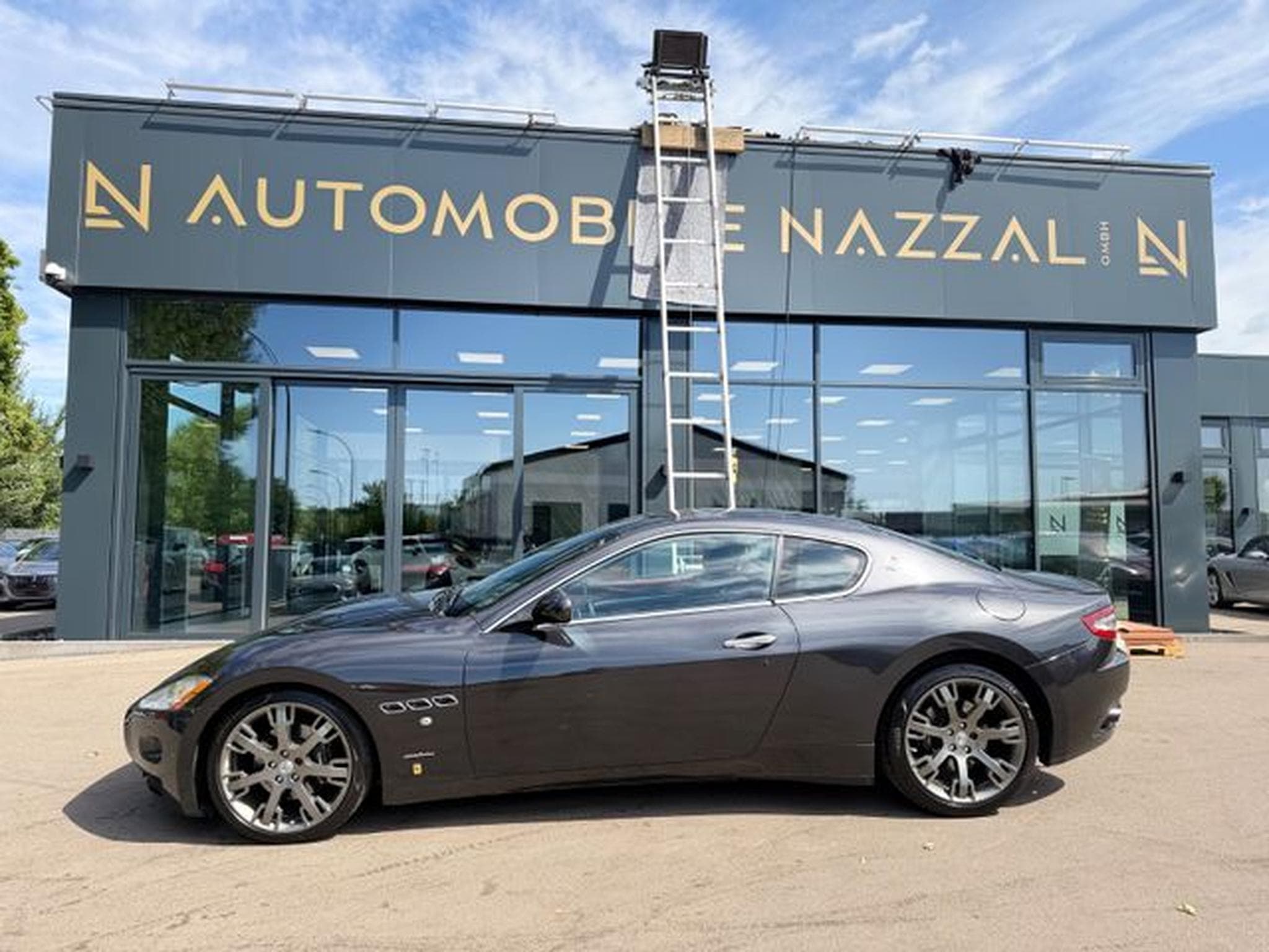 Maserati Granturismo GRANTURISMO*AUT.*LEDER-ROT*PDC*SPORT-ABGAS* (2008) - Photo 13