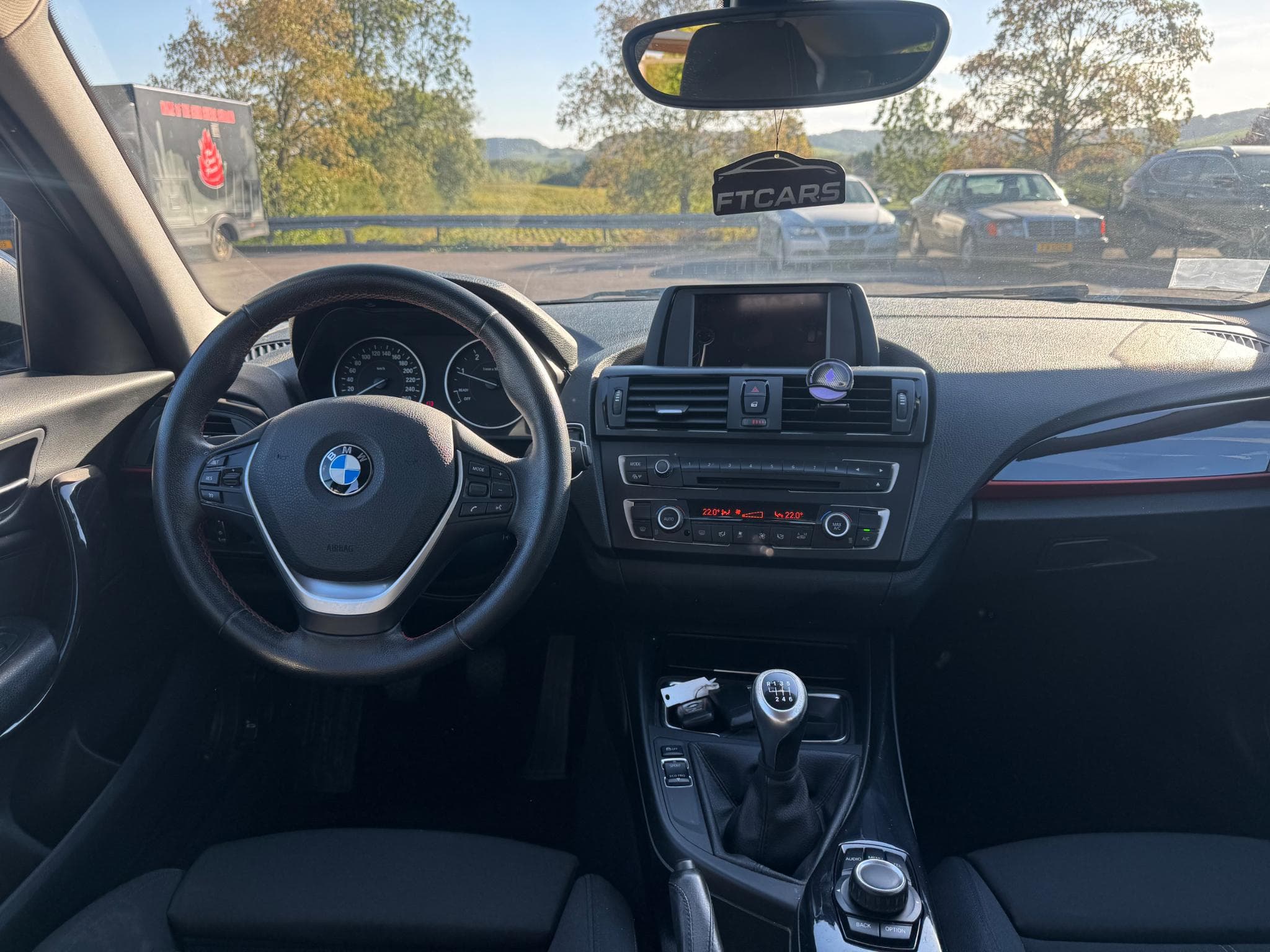 BMW 118 118d 105kw (2012) - Photo 6