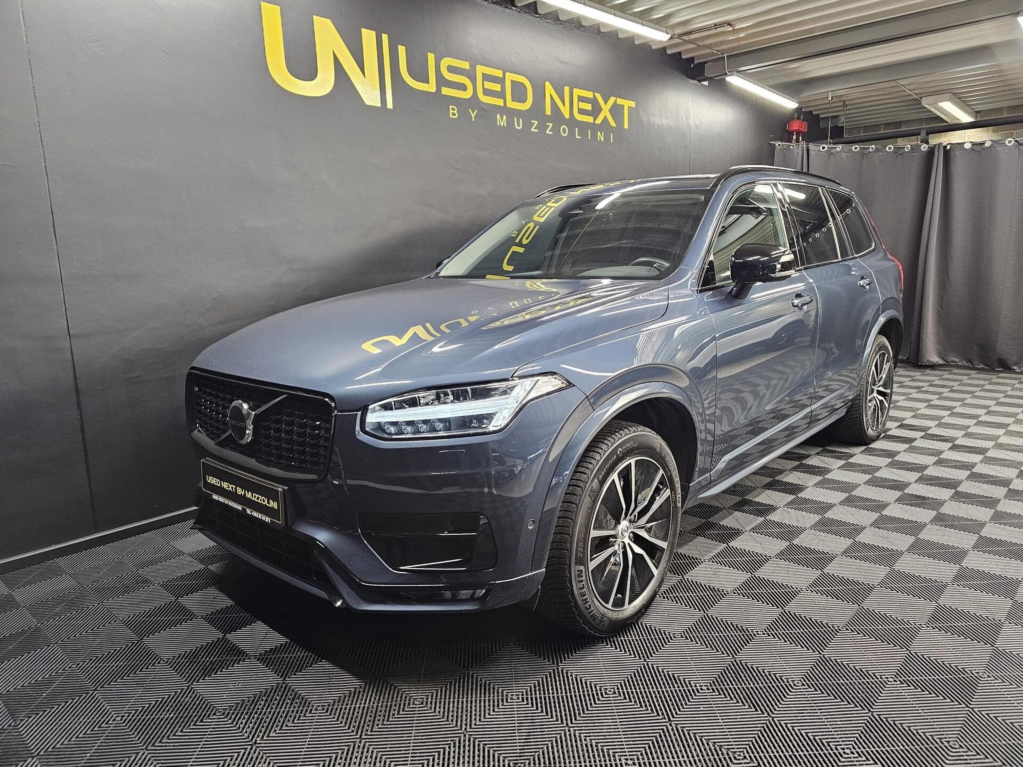 Volvo XC90 SUV (2023) - Photo 1