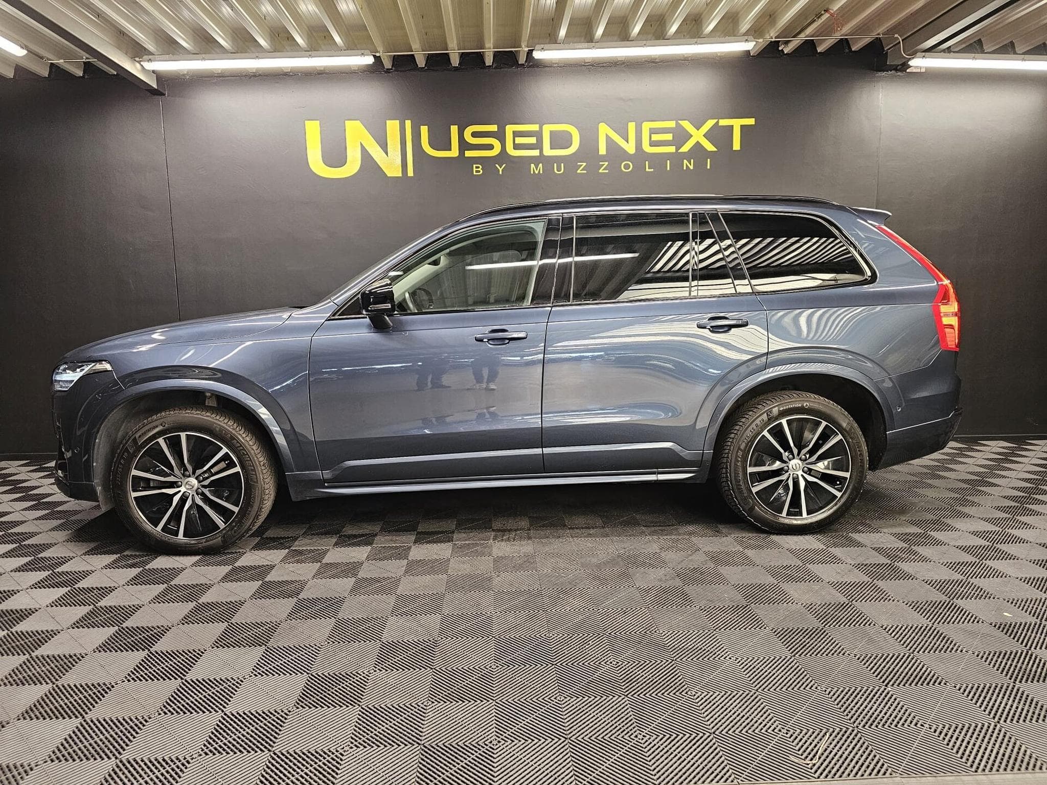 Volvo XC90 SUV (2023) - Photo 5