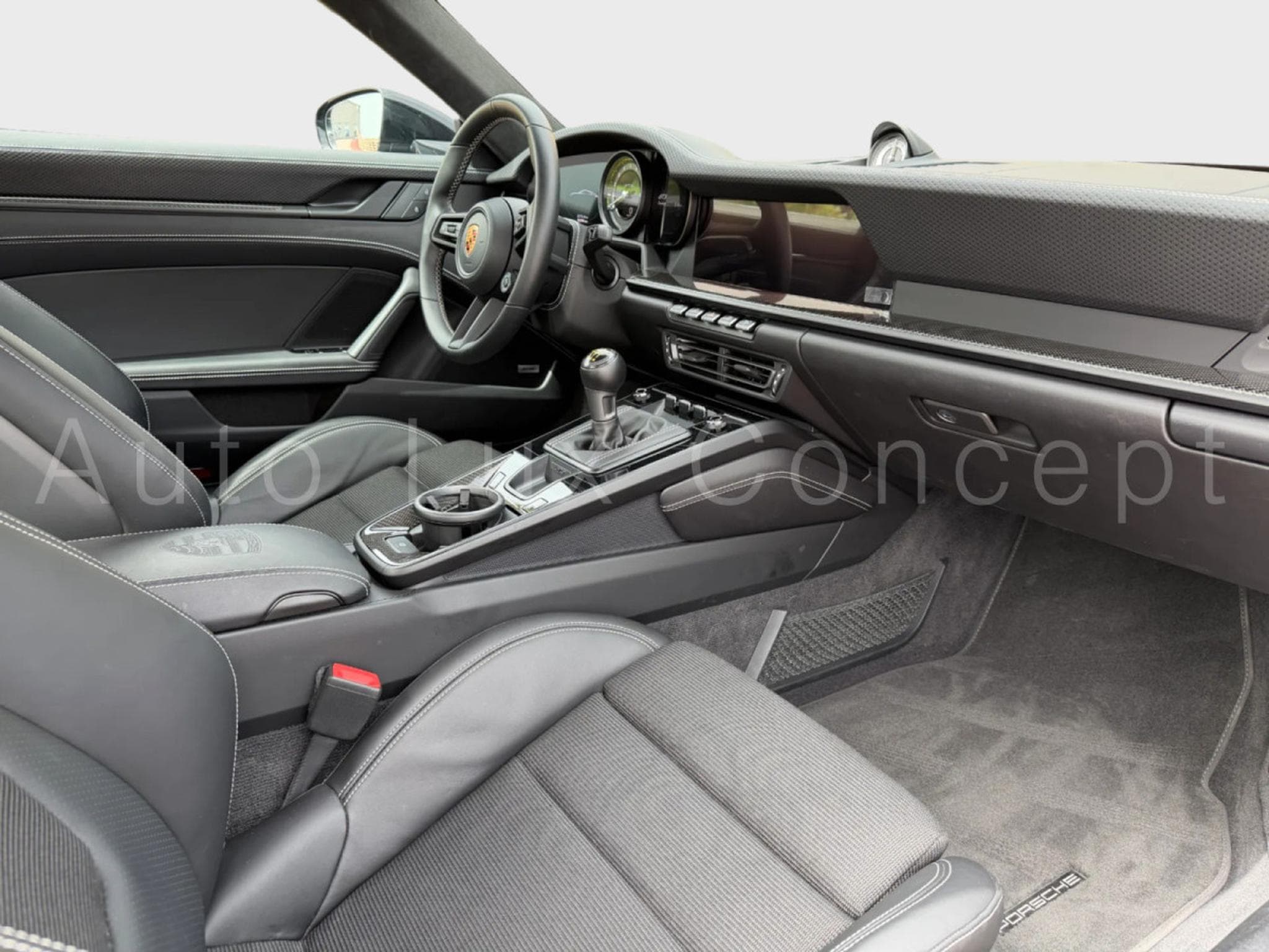 Porsche 911 911 GT3 Pack Touring (2022) - Photo 8