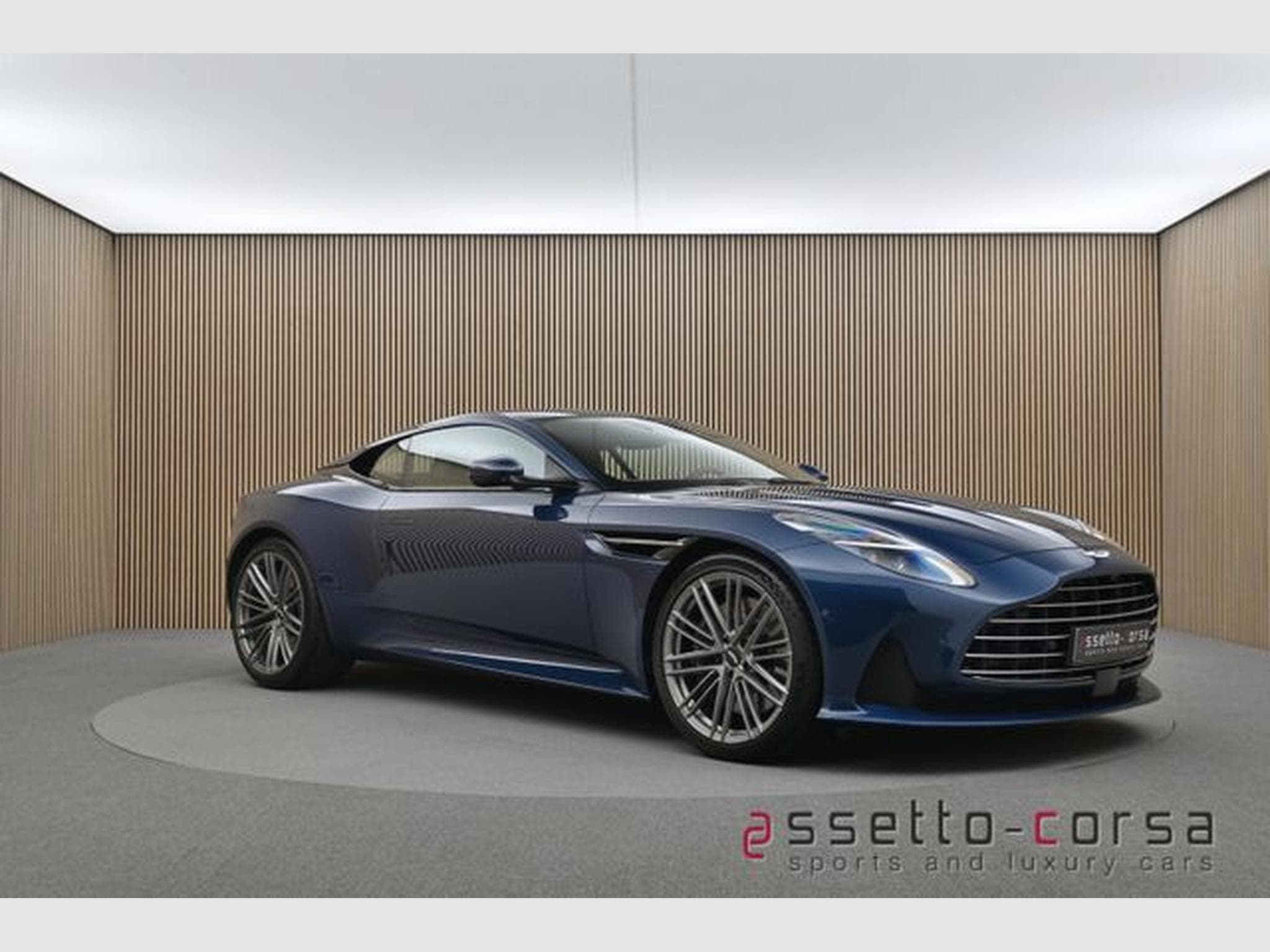 Aston-Martin DB12 DB12 Coupe 4.0 V8*Heritage*1. Hand*Garantie (2025) - Photo 6