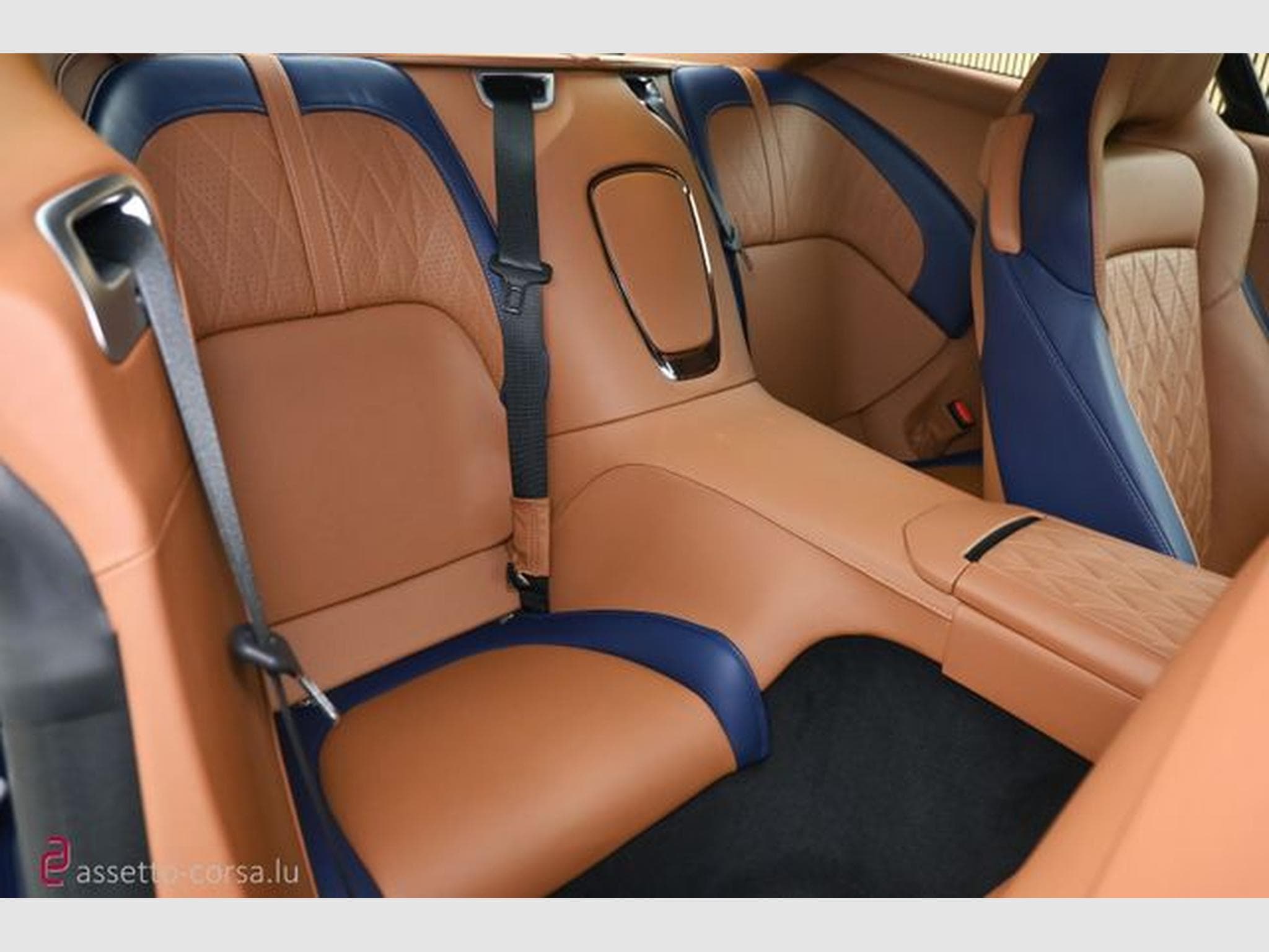 Aston-Martin DB12 DB12 Coupe 4.0 V8*Heritage*1. Hand*Garantie (2025) - Photo 20