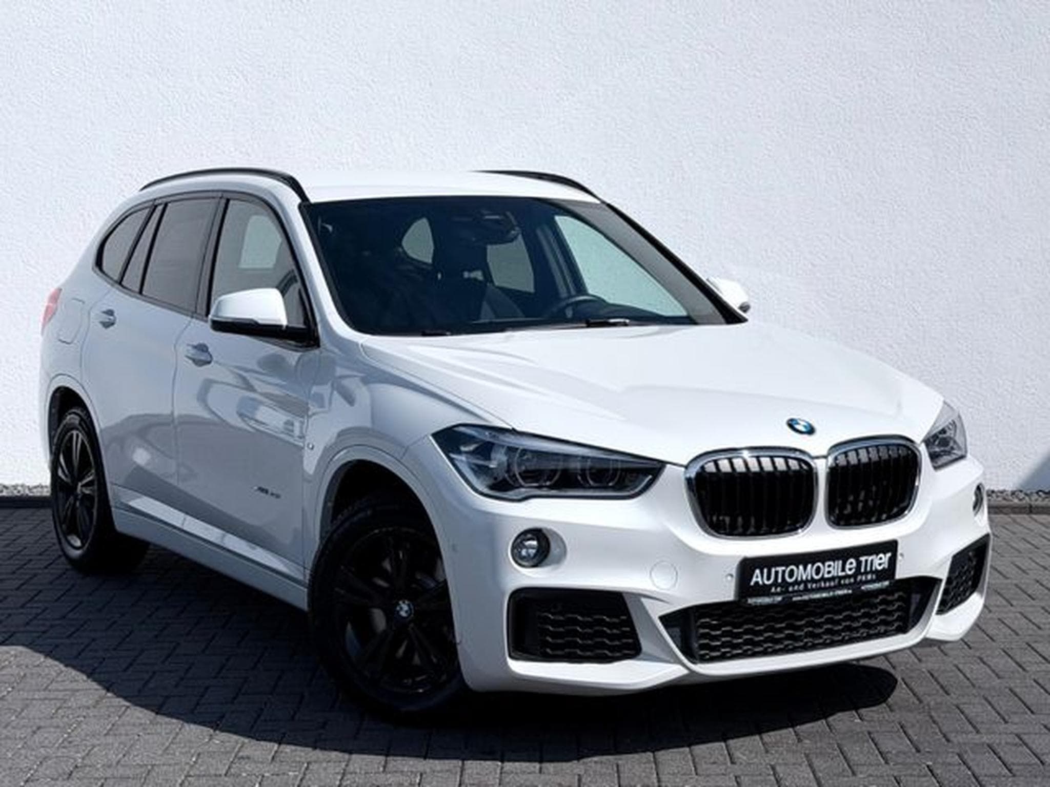 BMW X1 X1 20i xDrive M Sport Paket /NAVI/LED/CAM/1.HAND (2017) - Foto 3