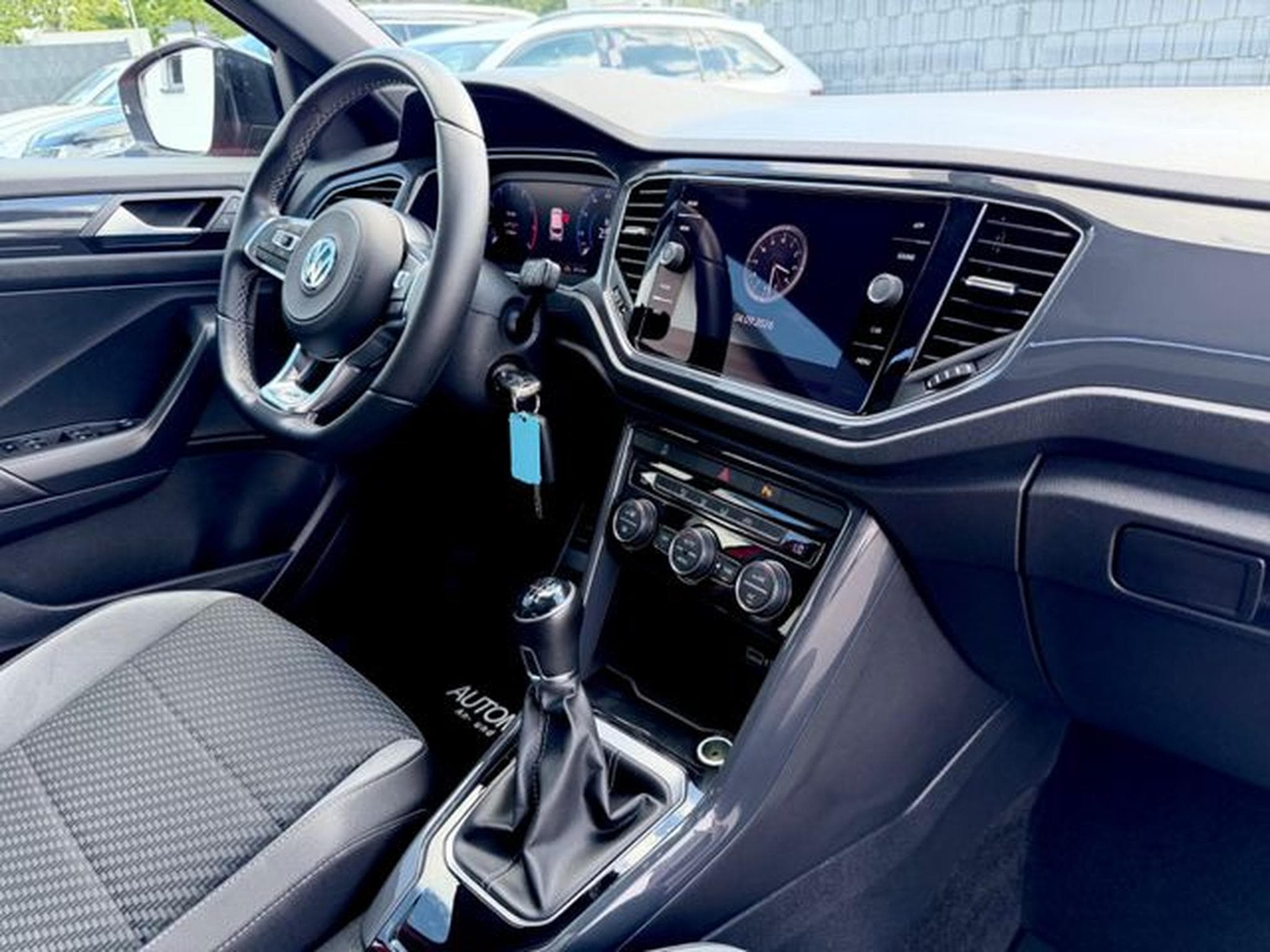 VW T-Roc T-Roc 1.5 TSI R line /PANO/LED/CARPLAY/GARANTIE/ (2019) - Photo 10