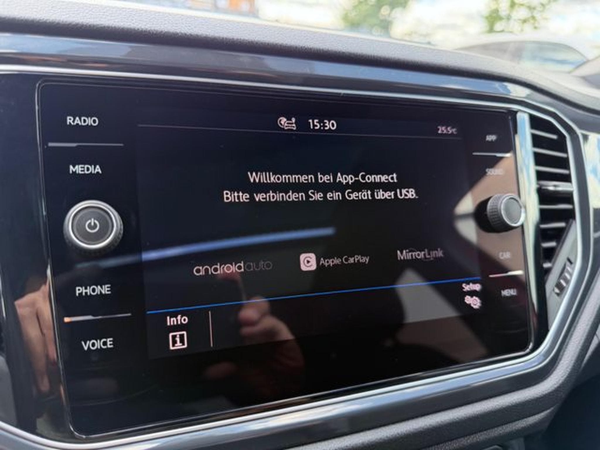 VW T-Roc T-Roc 1.5 TSI R line /PANO/LED/CARPLAY/GARANTIE/ (2019) - Photo 17