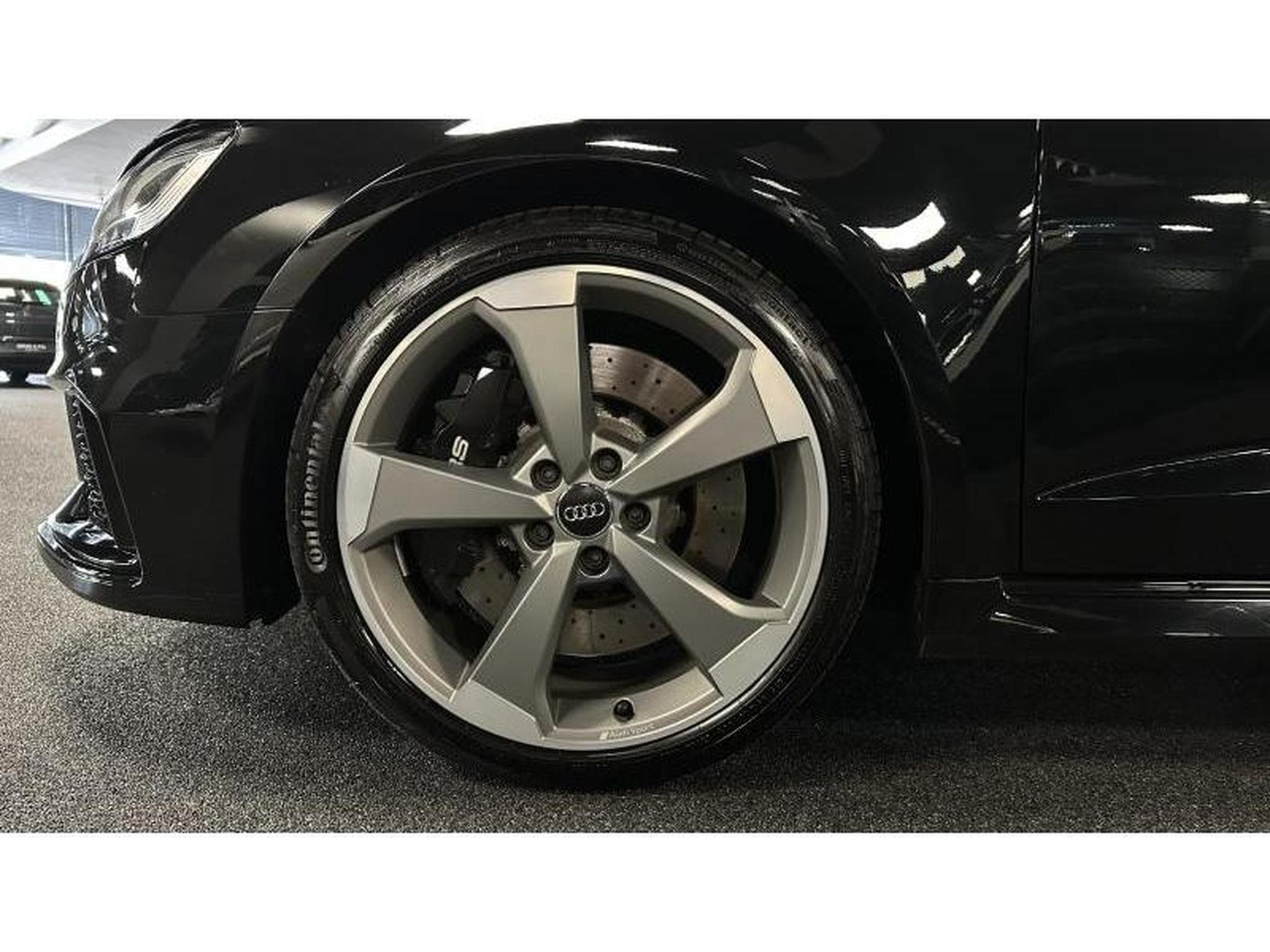 Audi RS3 Sportback 2.5 TFSI Quattro (2019) - Photo 9