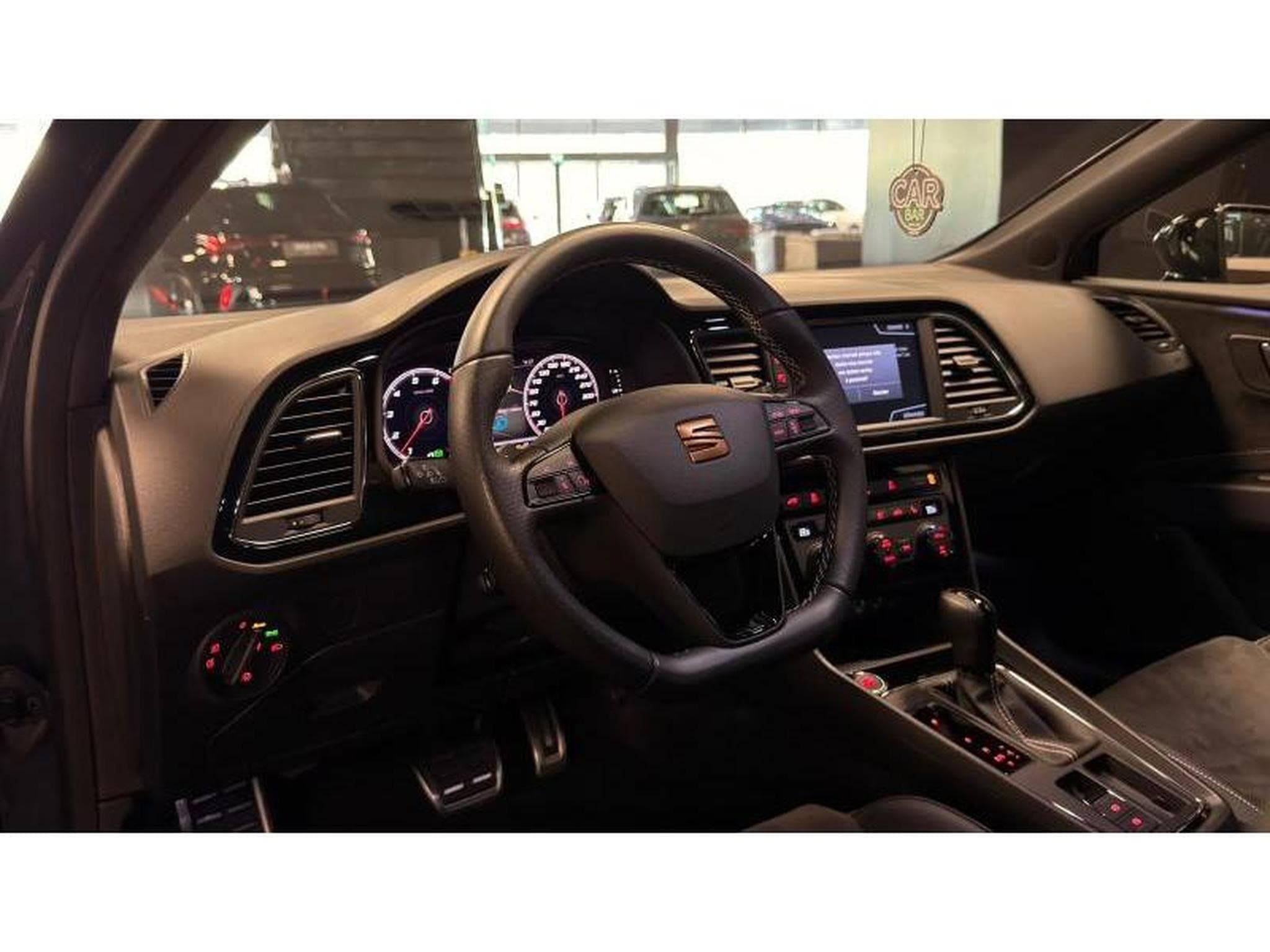 Seat Leon Cupra (2020) - Photo 7