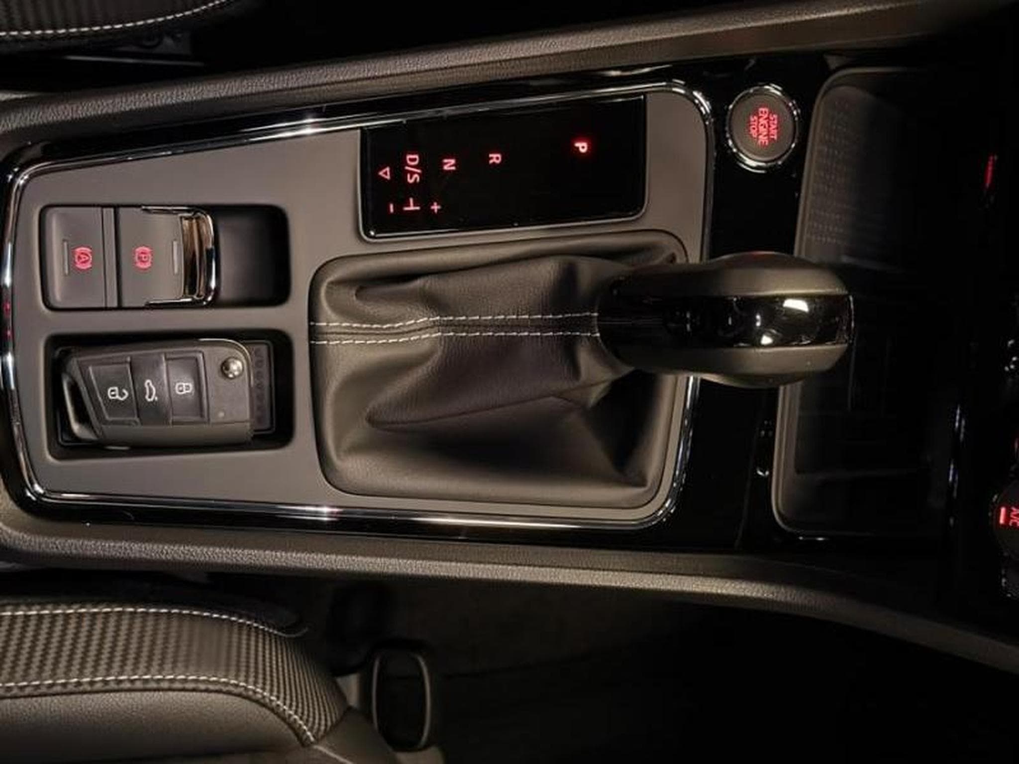Seat Leon Cupra (2020) - Photo 13