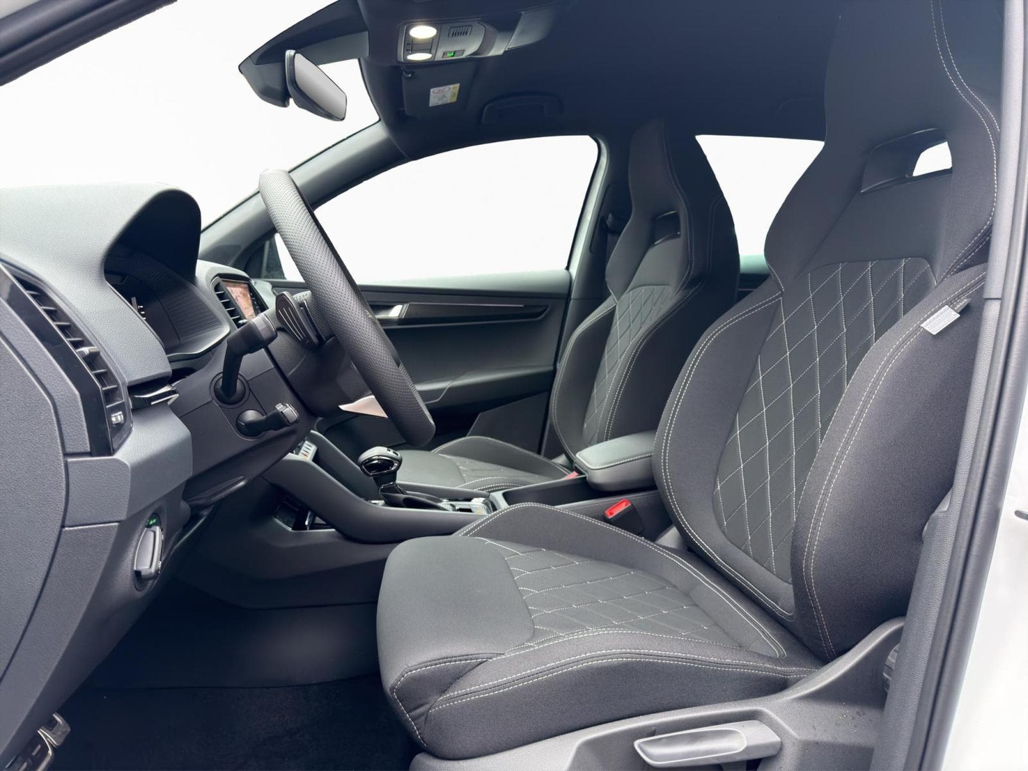 Skoda Karoq Sportline (2026) - Photo 10