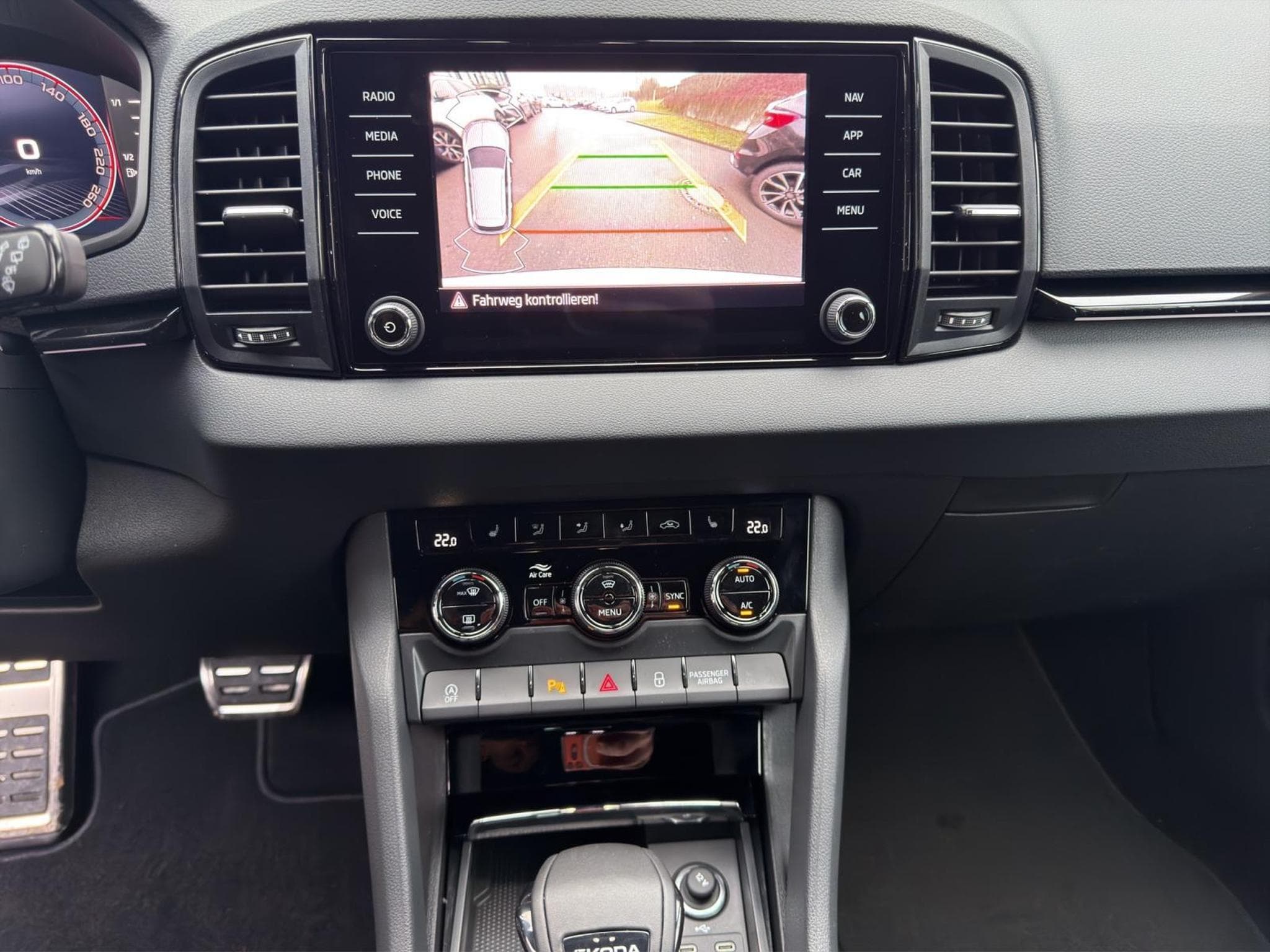 Skoda Karoq Sportline (2026) - Photo 13