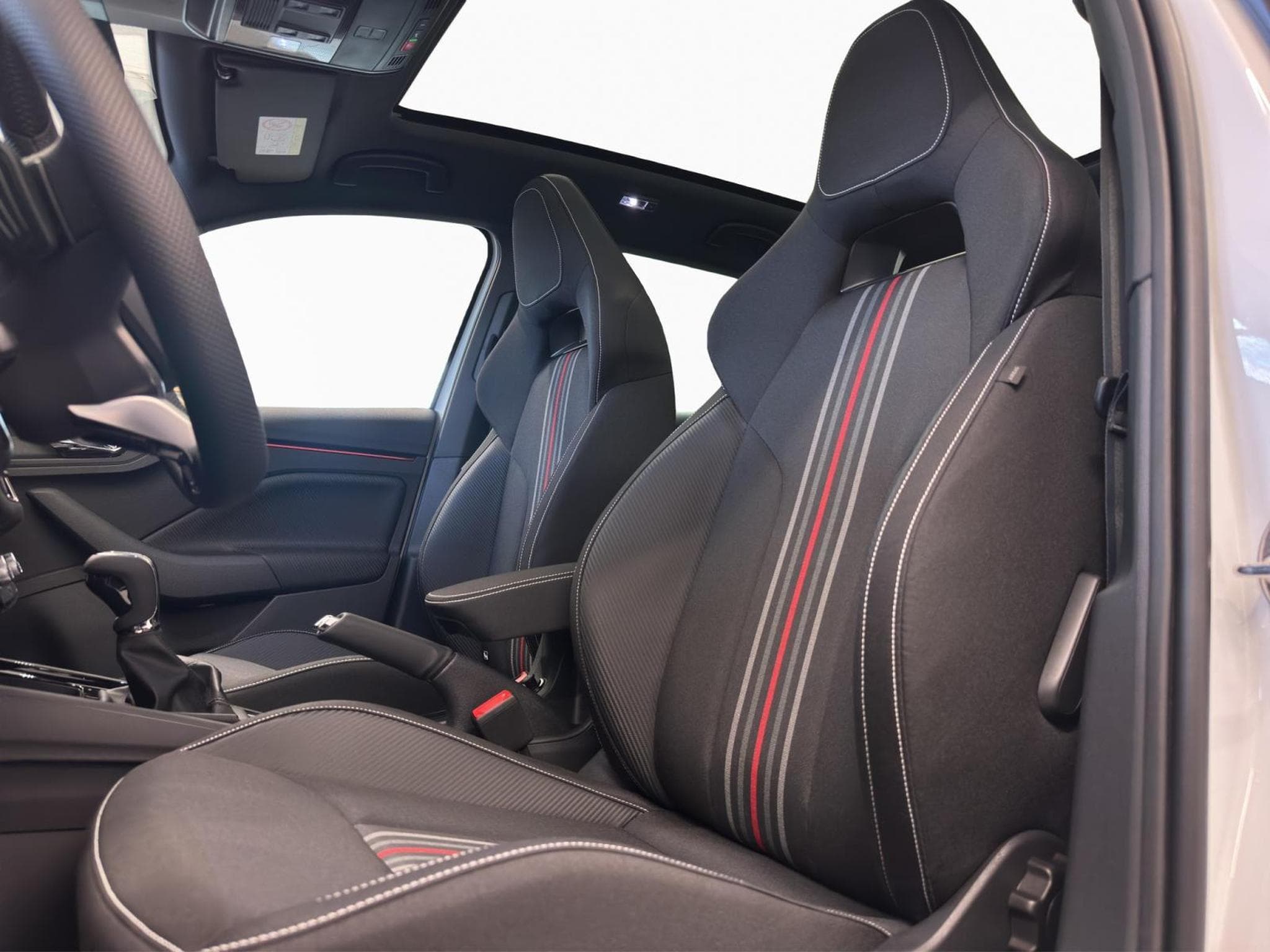 Skoda Scala Monte Carlo (2026) - Photo 13