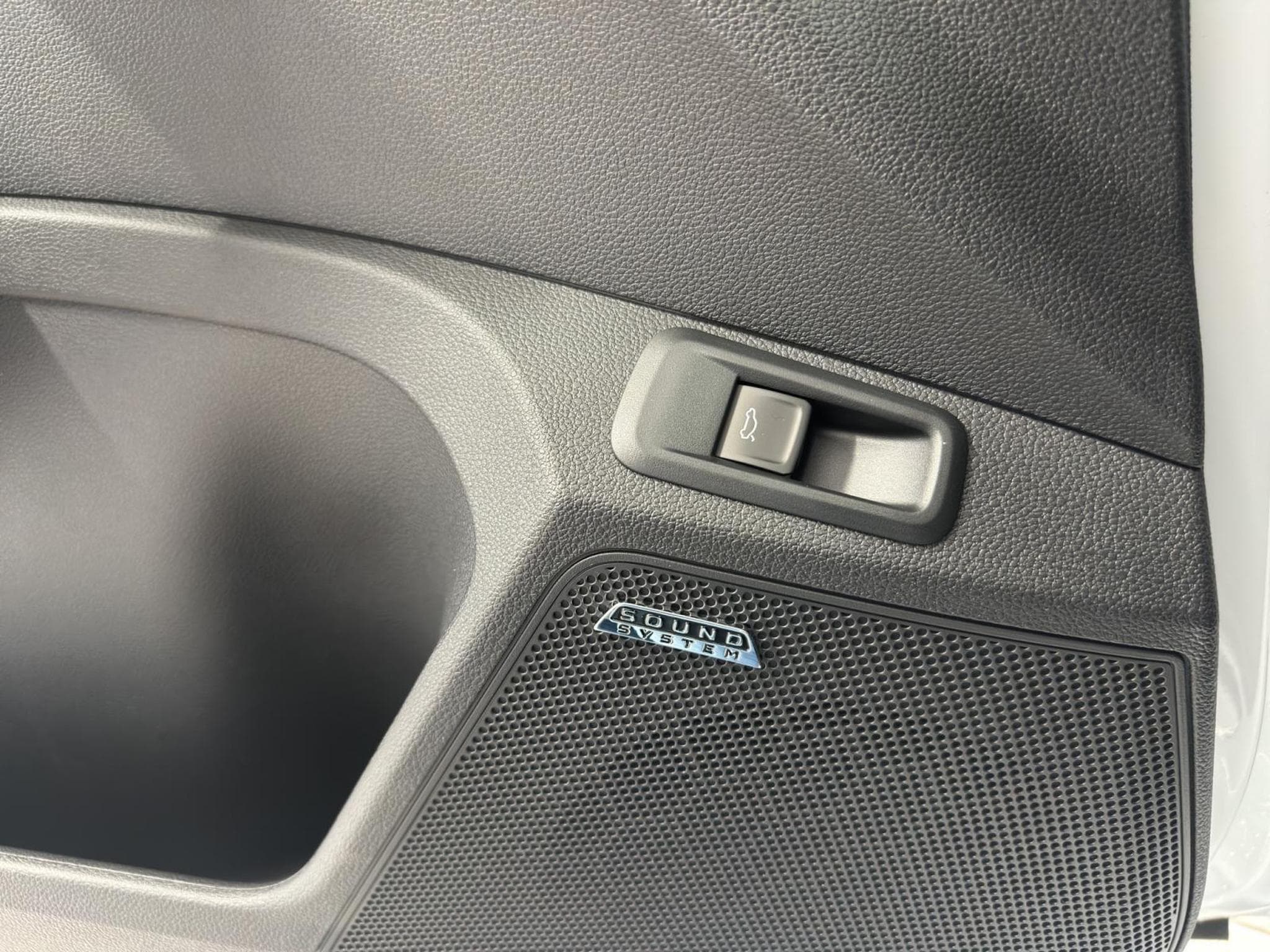Skoda Scala Monte Carlo (2026) - Photo 23