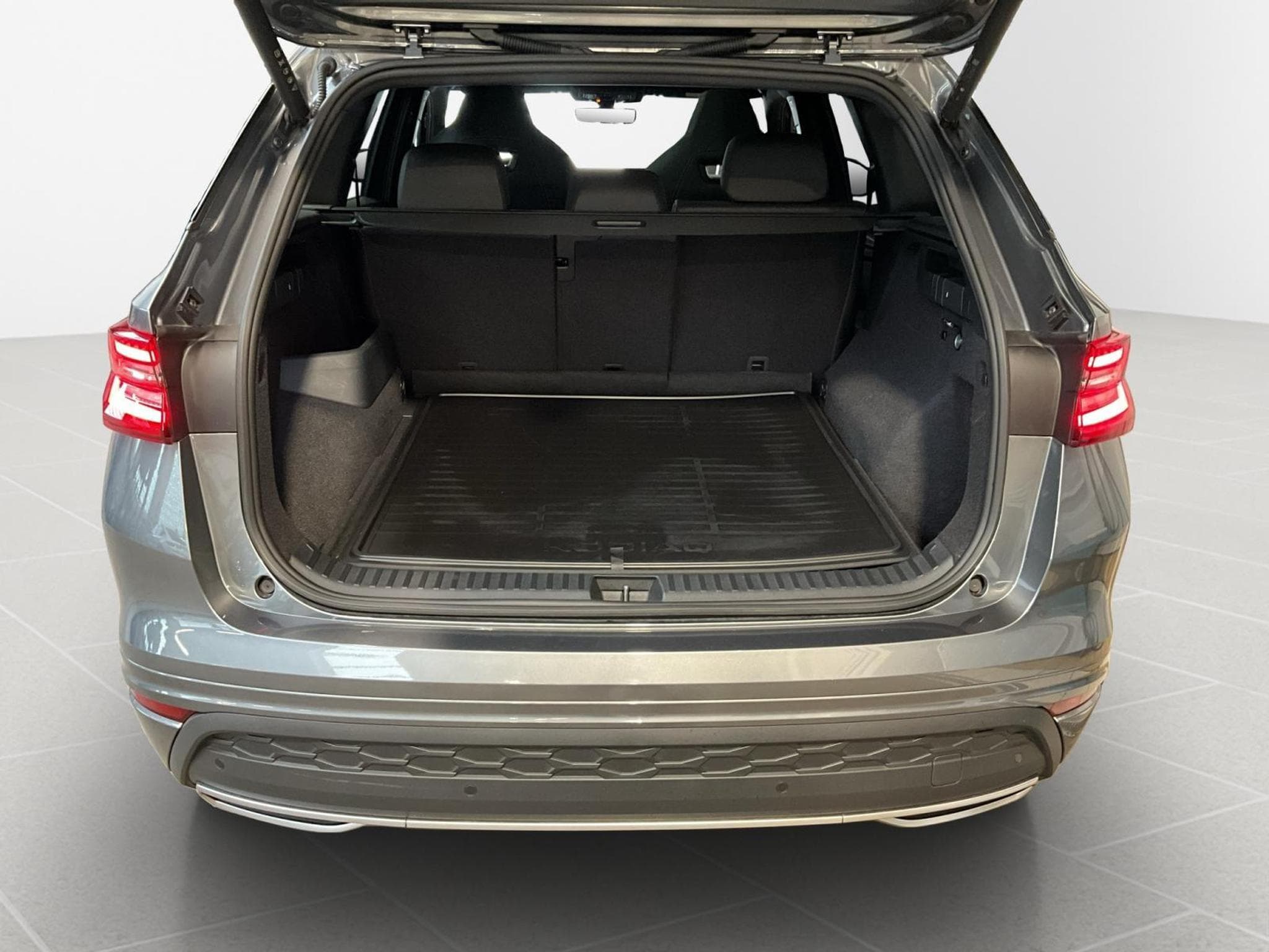 Skoda Kodiaq Sportline+DSG+4x4+LM20+Pano (2025) - Photo 20